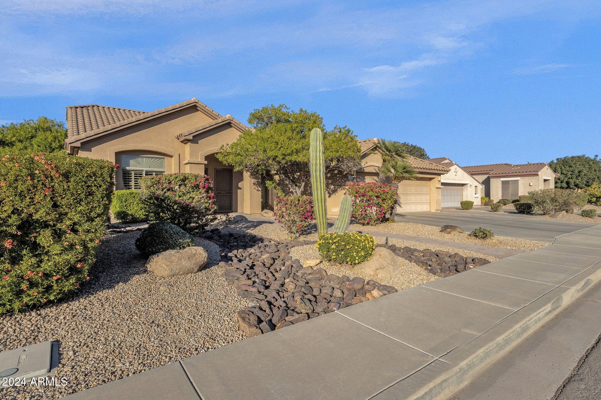 2424 W WEATHERBY Way