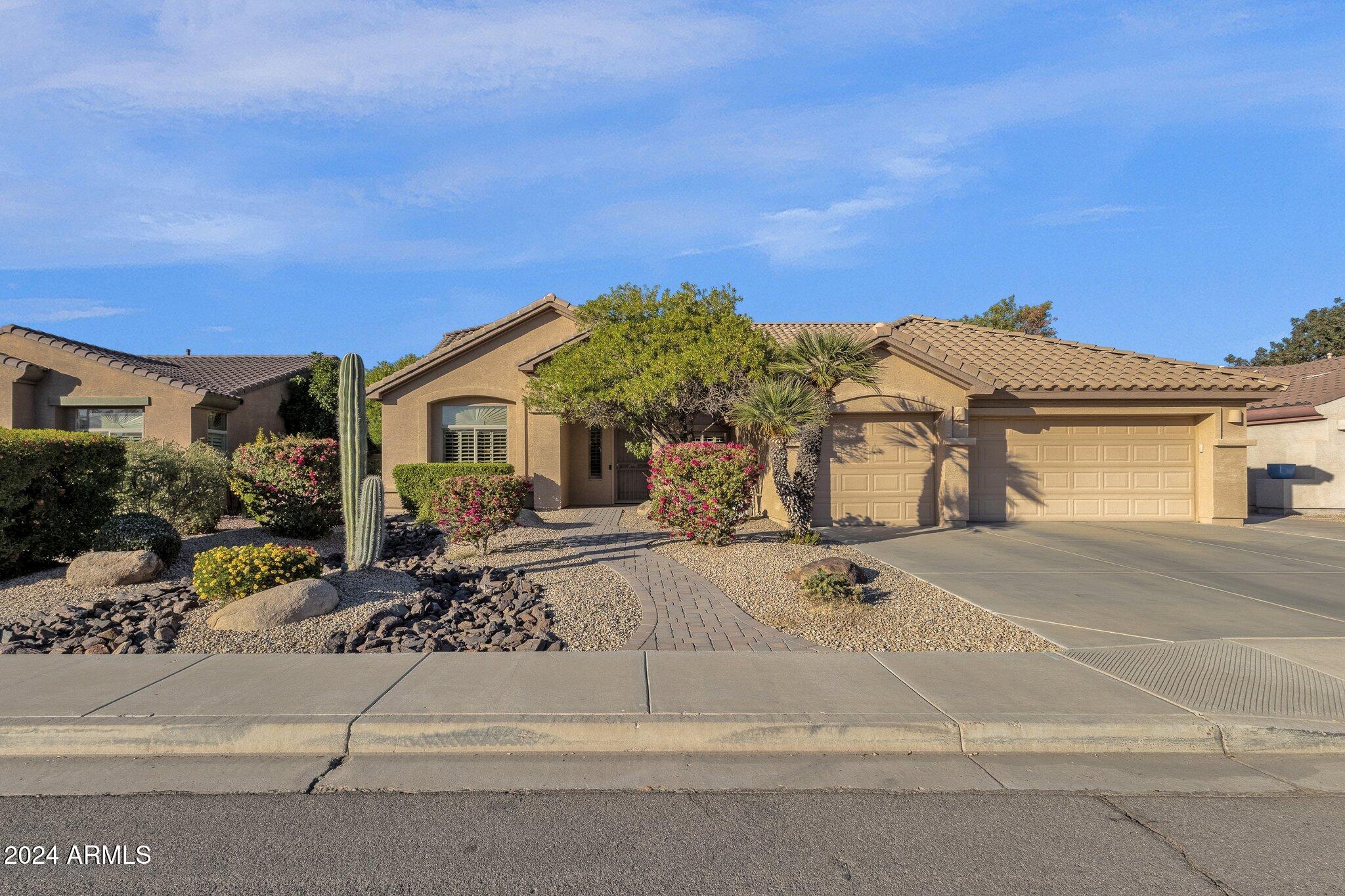2424 W WEATHERBY Way