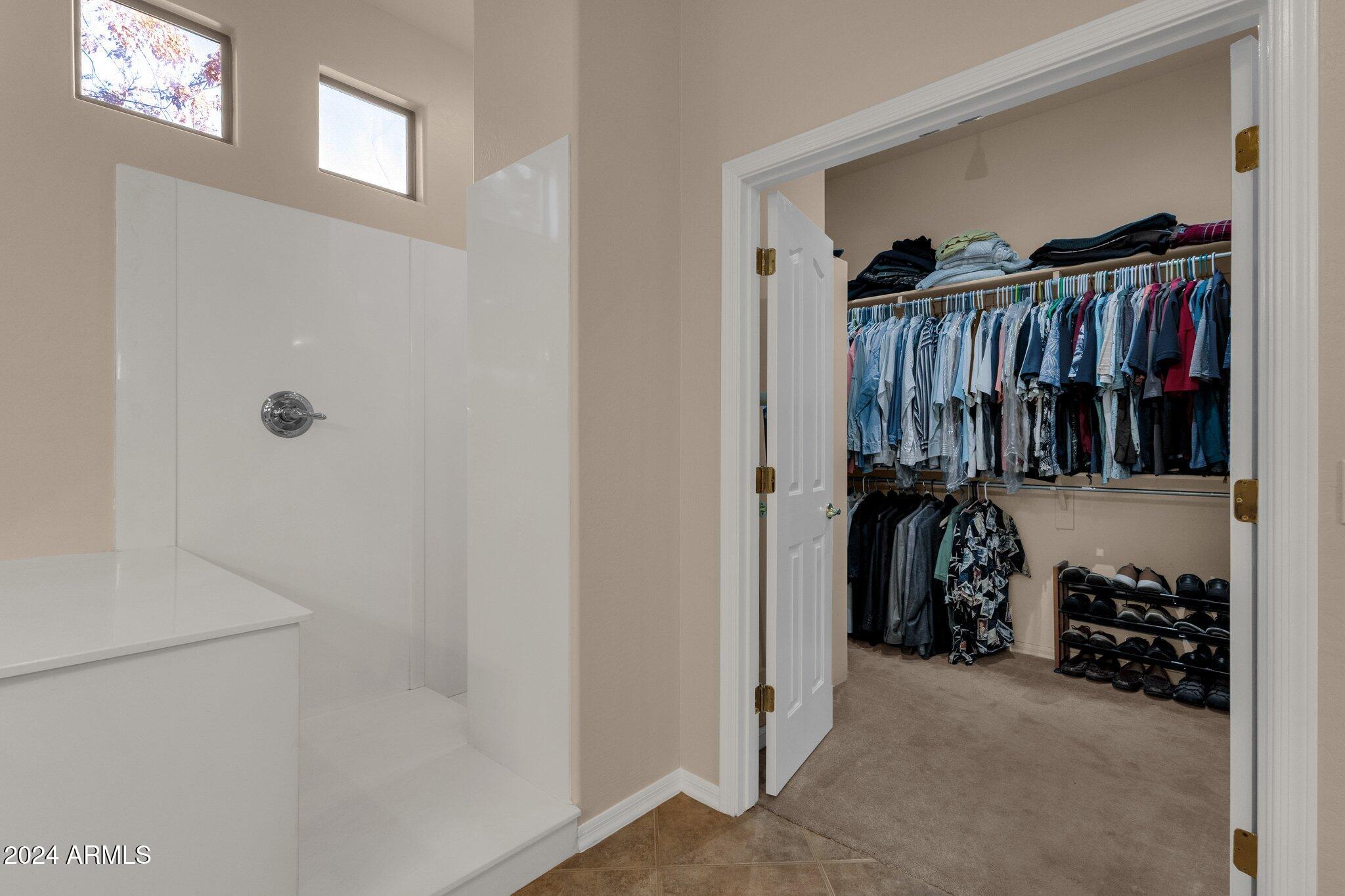 2424 W WEATHERBY Way