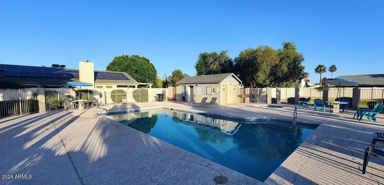 8840 W VILLA RITA Drive