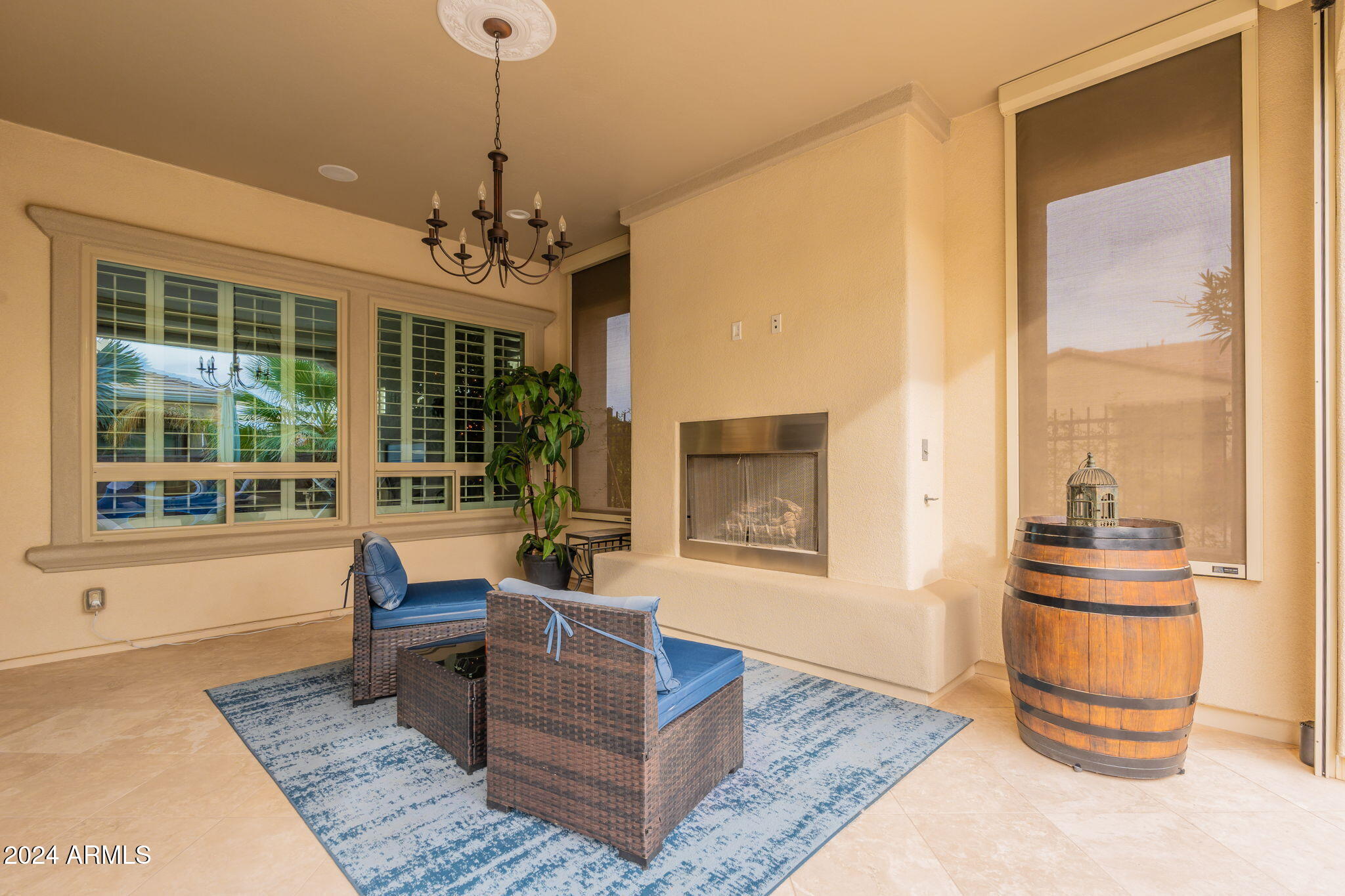 1449 E VERDE Boulevard