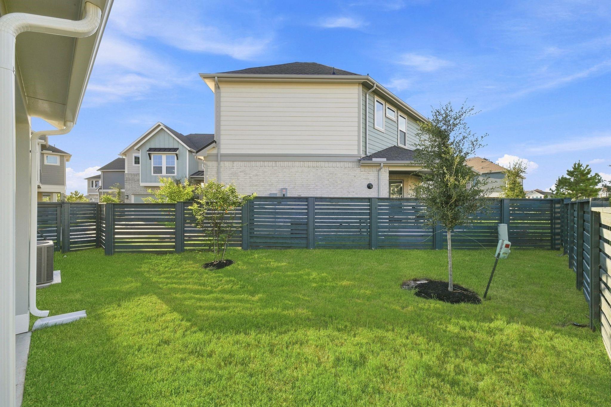 21202 Creeping Bentgrass Drive