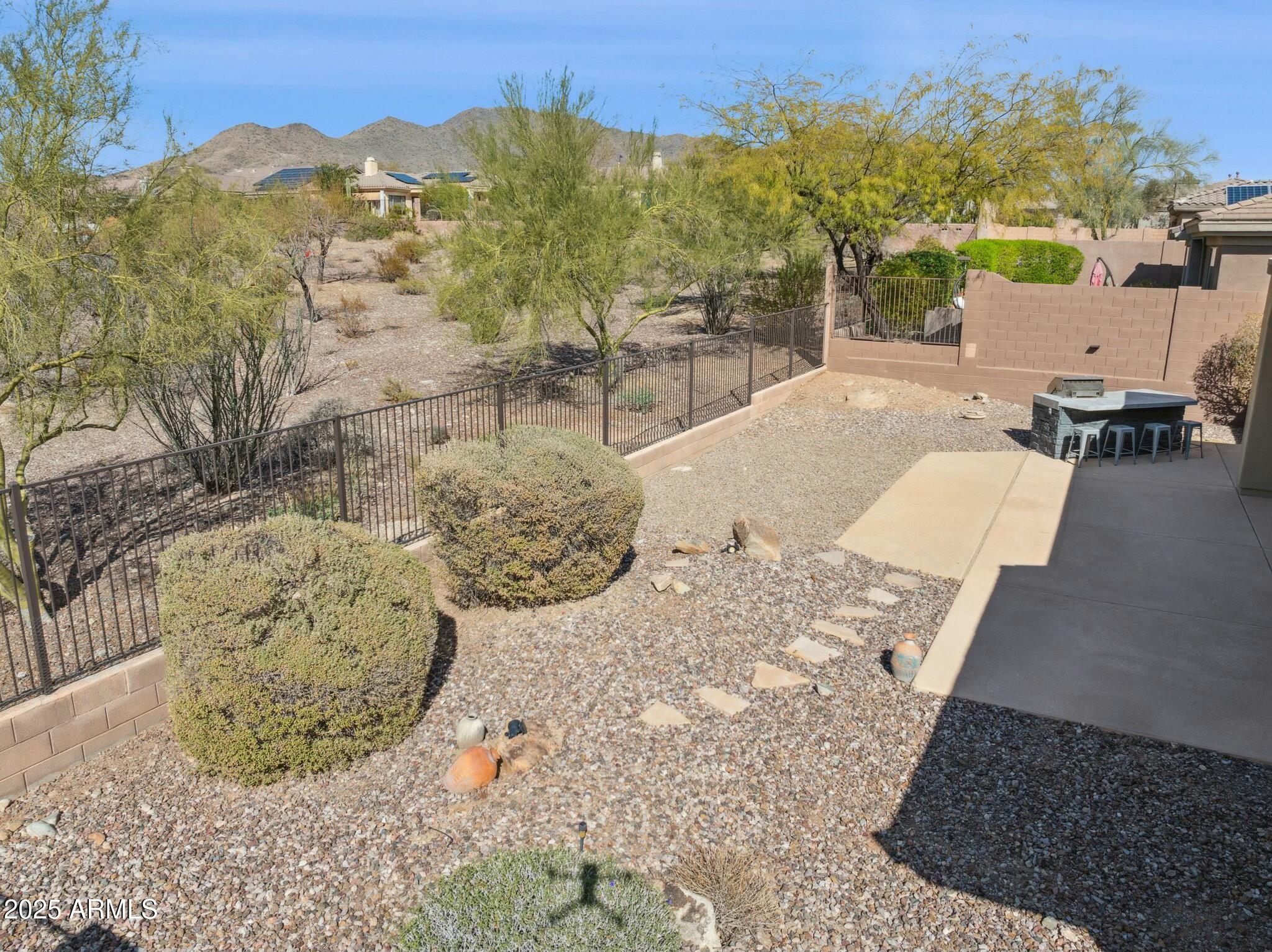 2740 W PLUM HOLLOW Drive