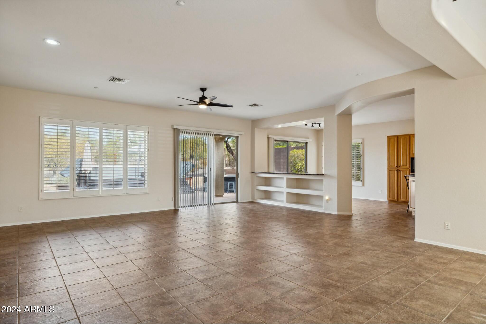 2740 W PLUM HOLLOW Drive