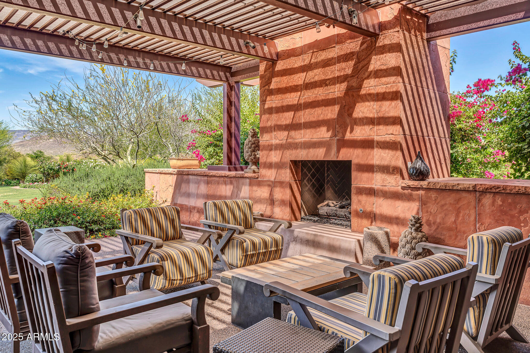 2740 W PLUM HOLLOW Drive