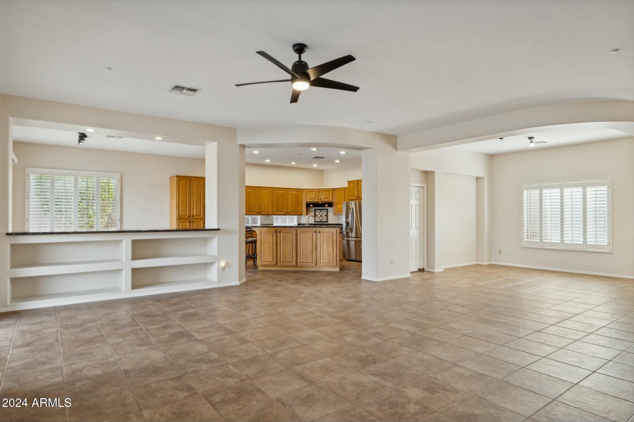 2740 W PLUM HOLLOW Drive