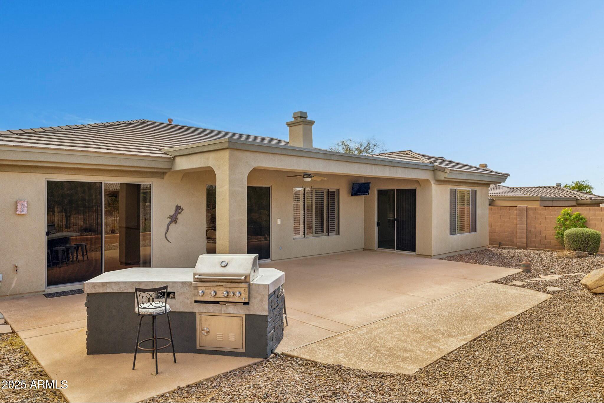 2740 W PLUM HOLLOW Drive