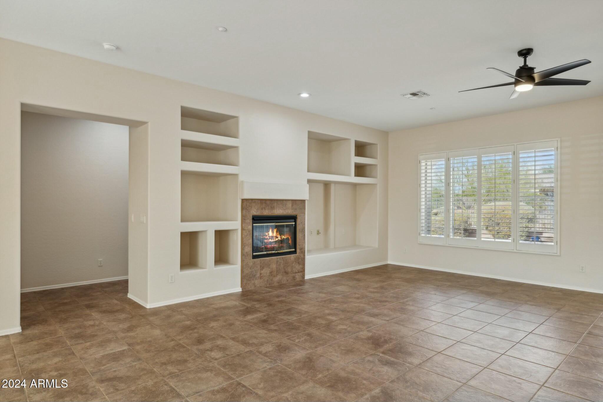 2740 W PLUM HOLLOW Drive