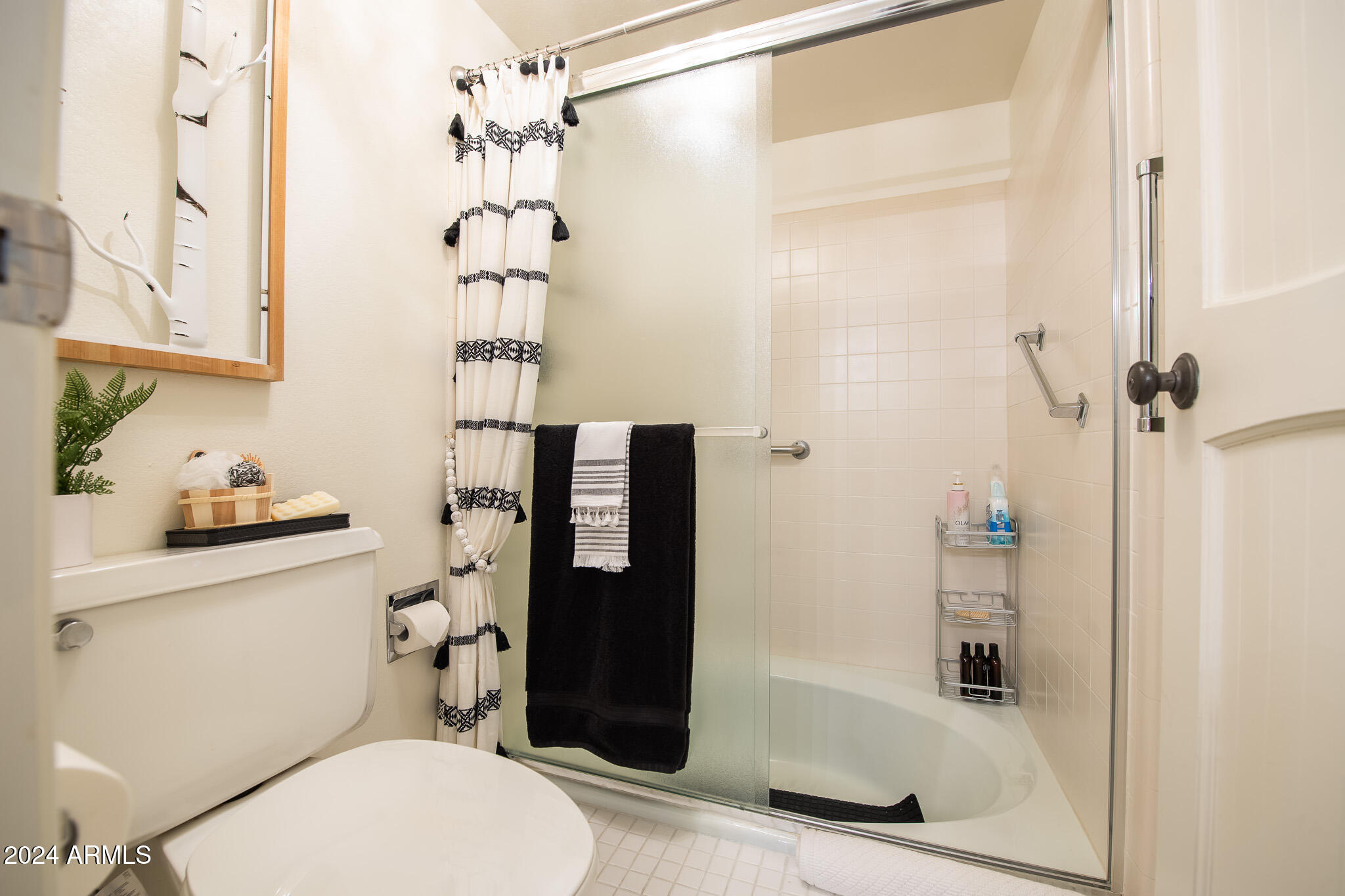 340 ORCHARD Lane # 4