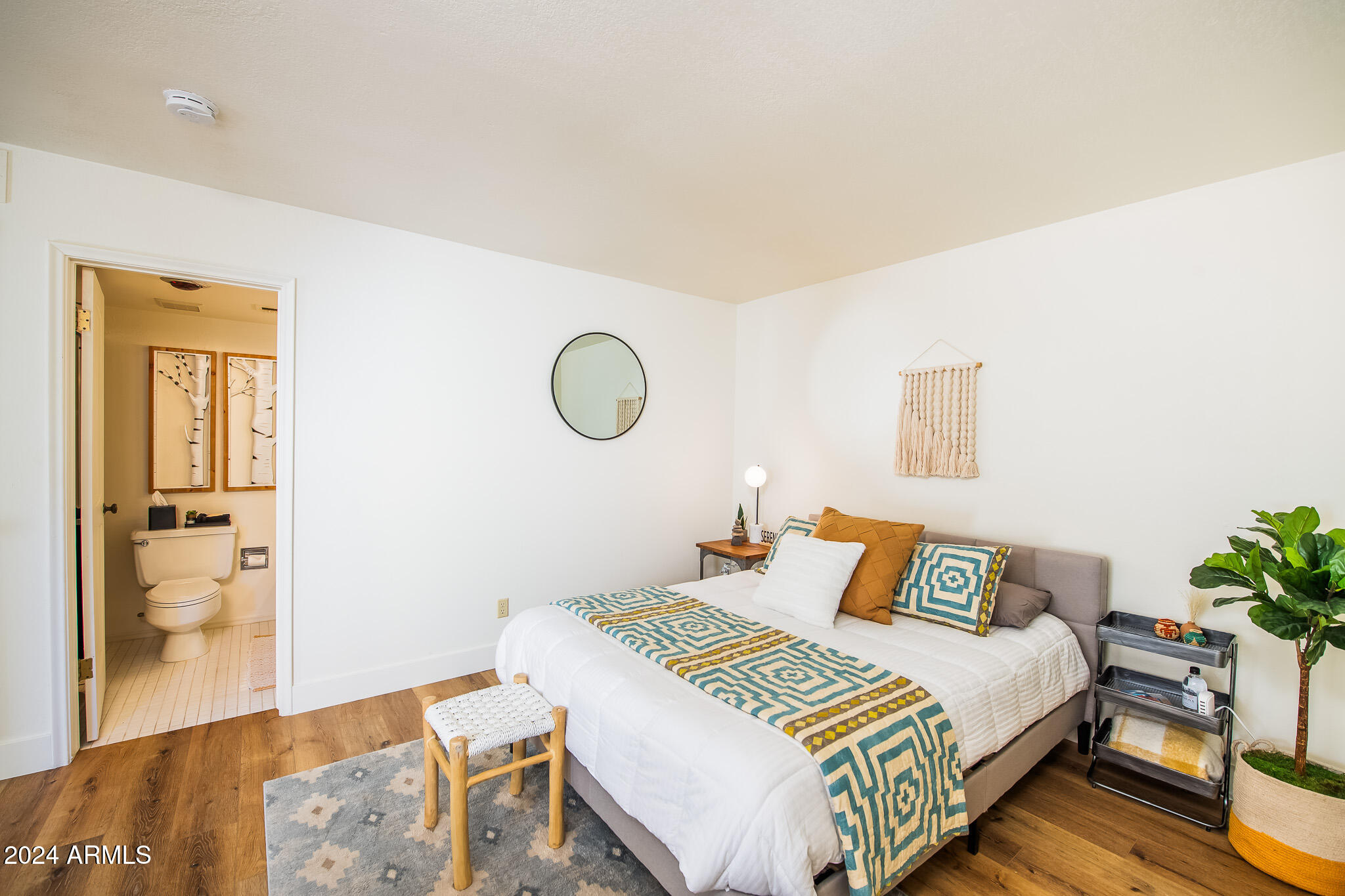 340 ORCHARD Lane # 4