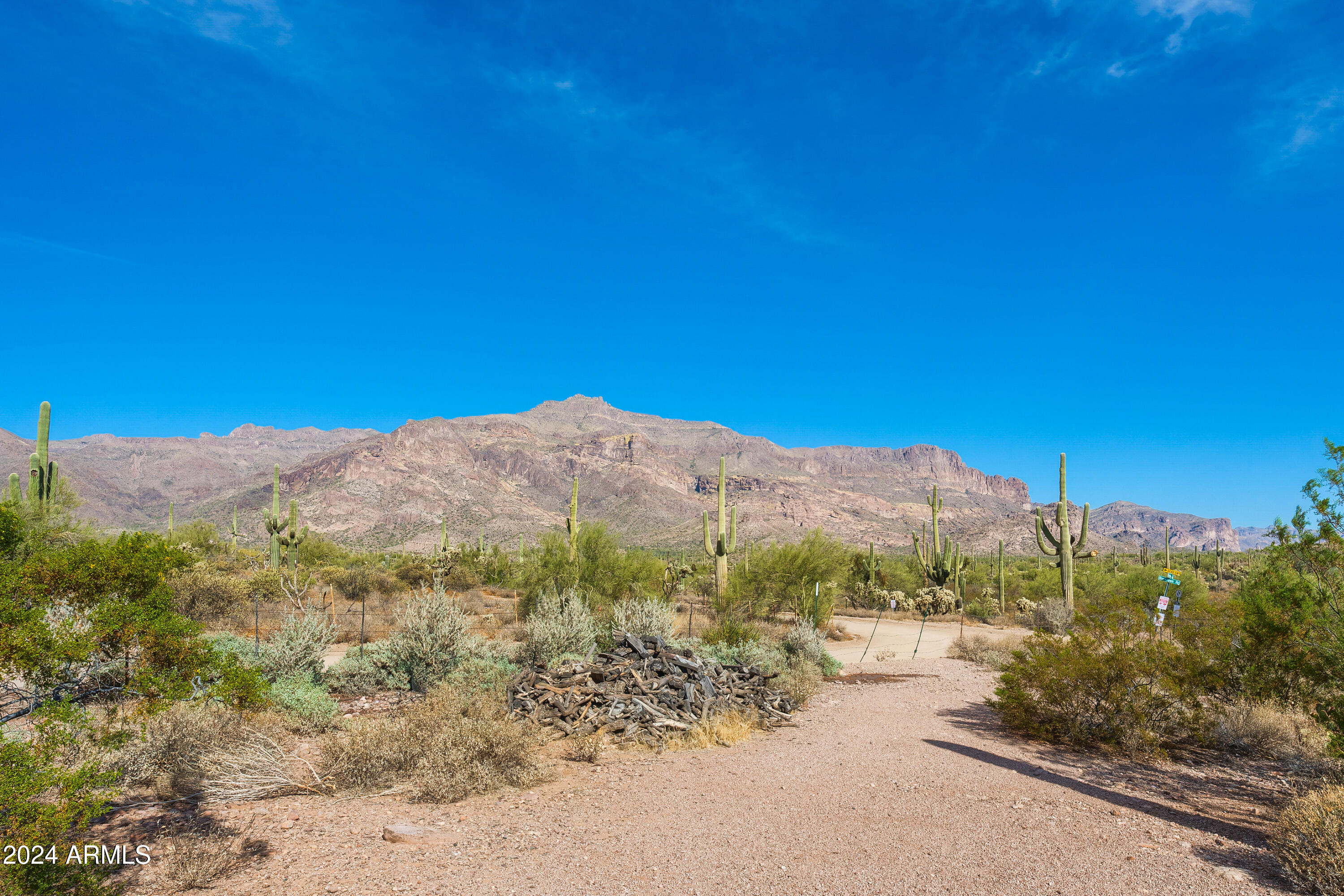 4031 S REDTAIL Trail