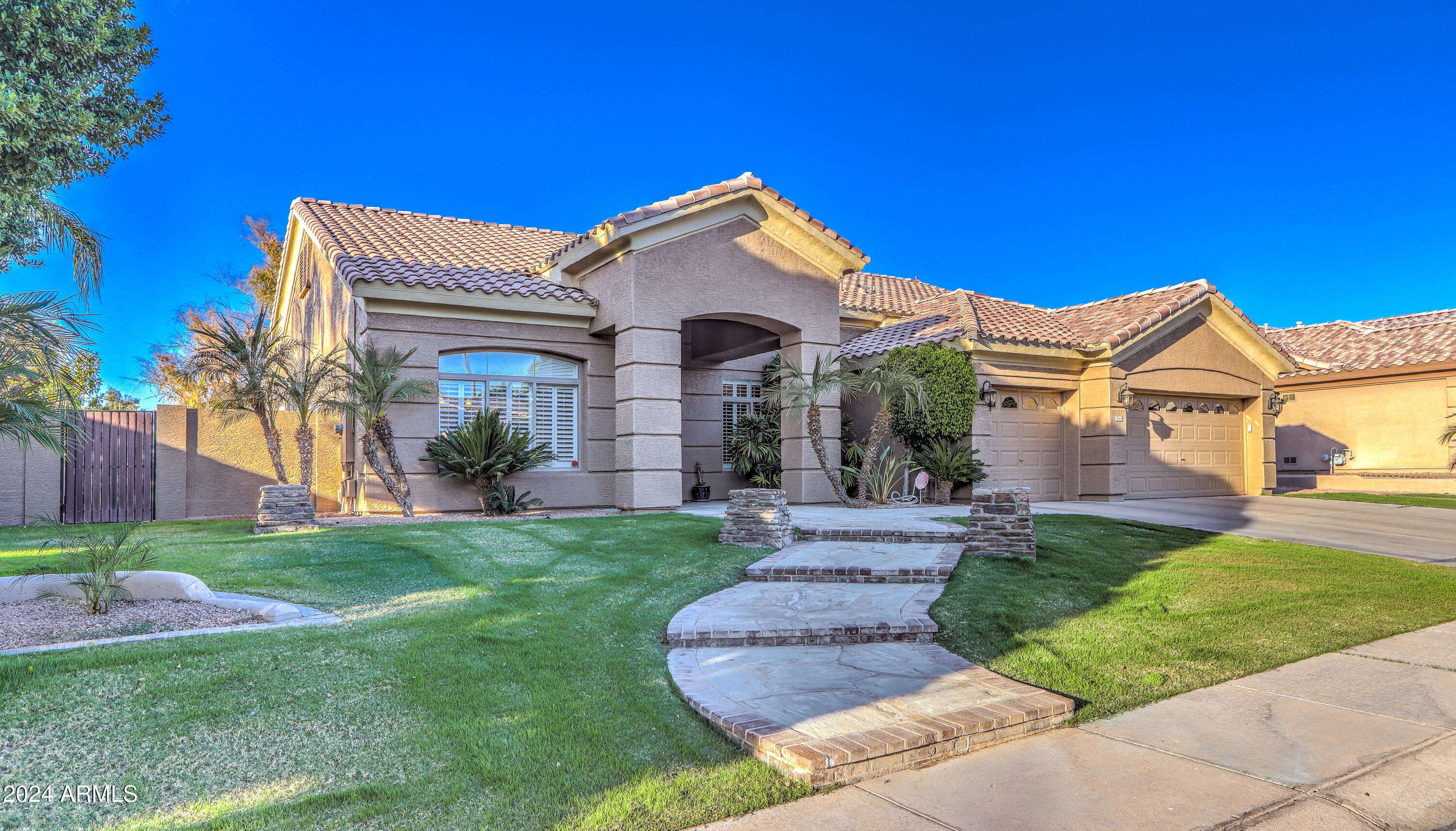 3762 S ROSEMARY Drive