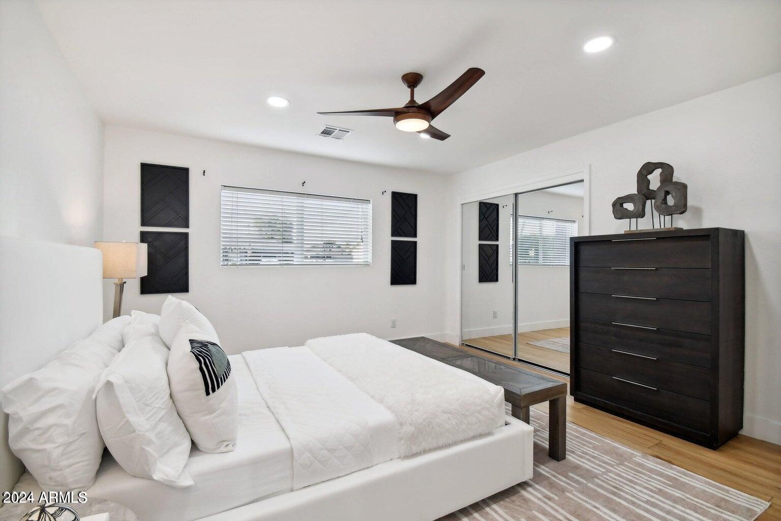 8313 E RANCHO VISTA Drive