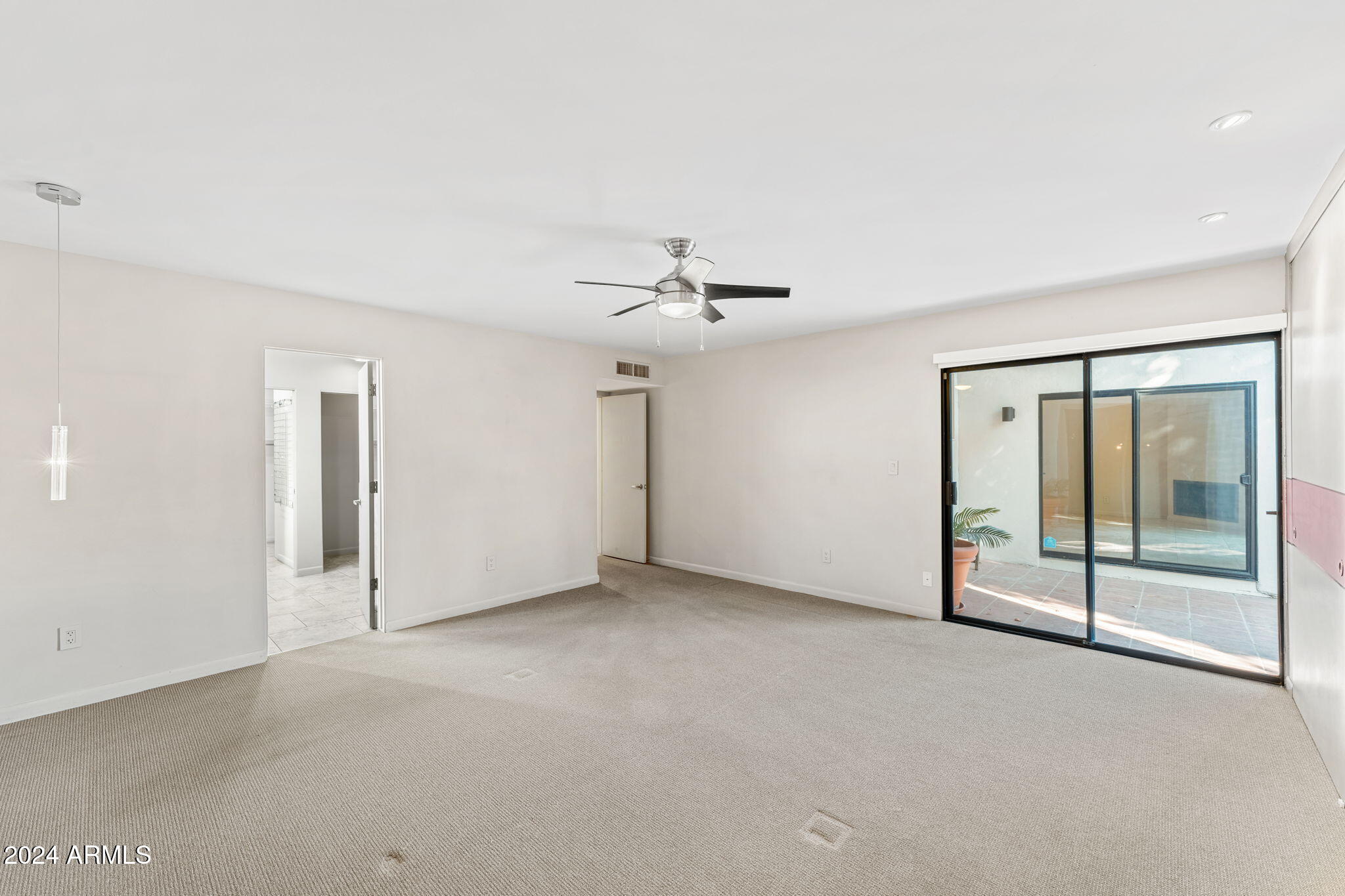 7385 E PLEASANT Run