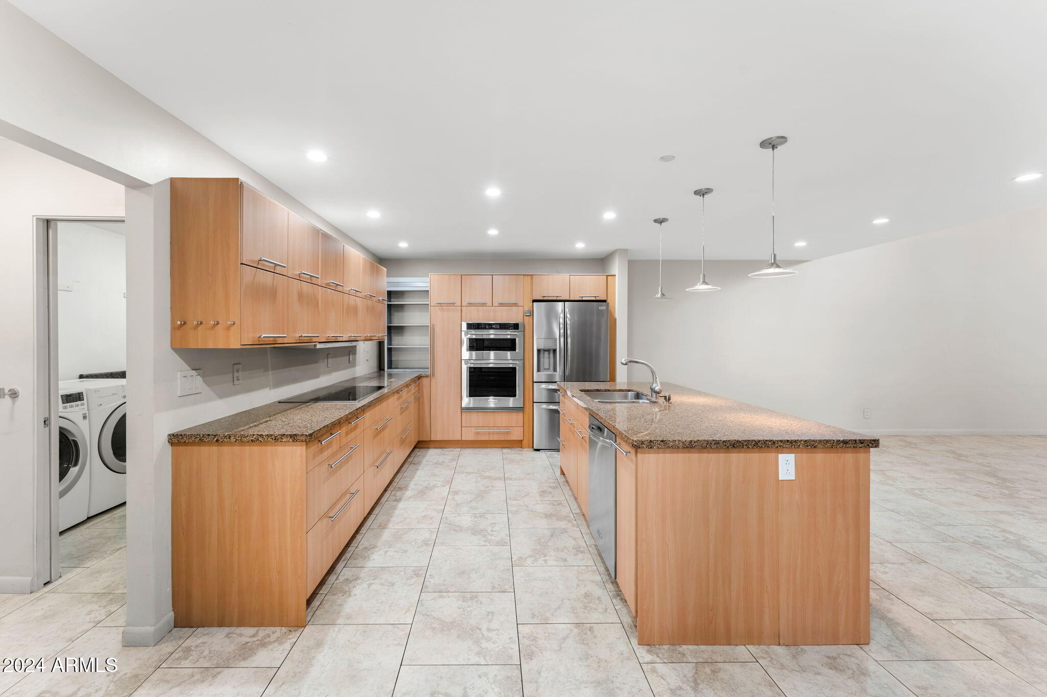7385 E PLEASANT Run