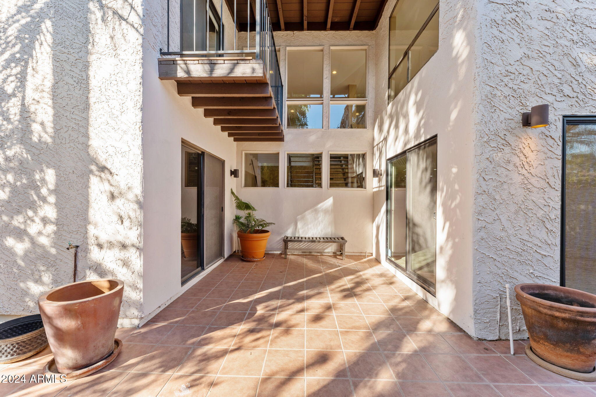 7385 E PLEASANT Run