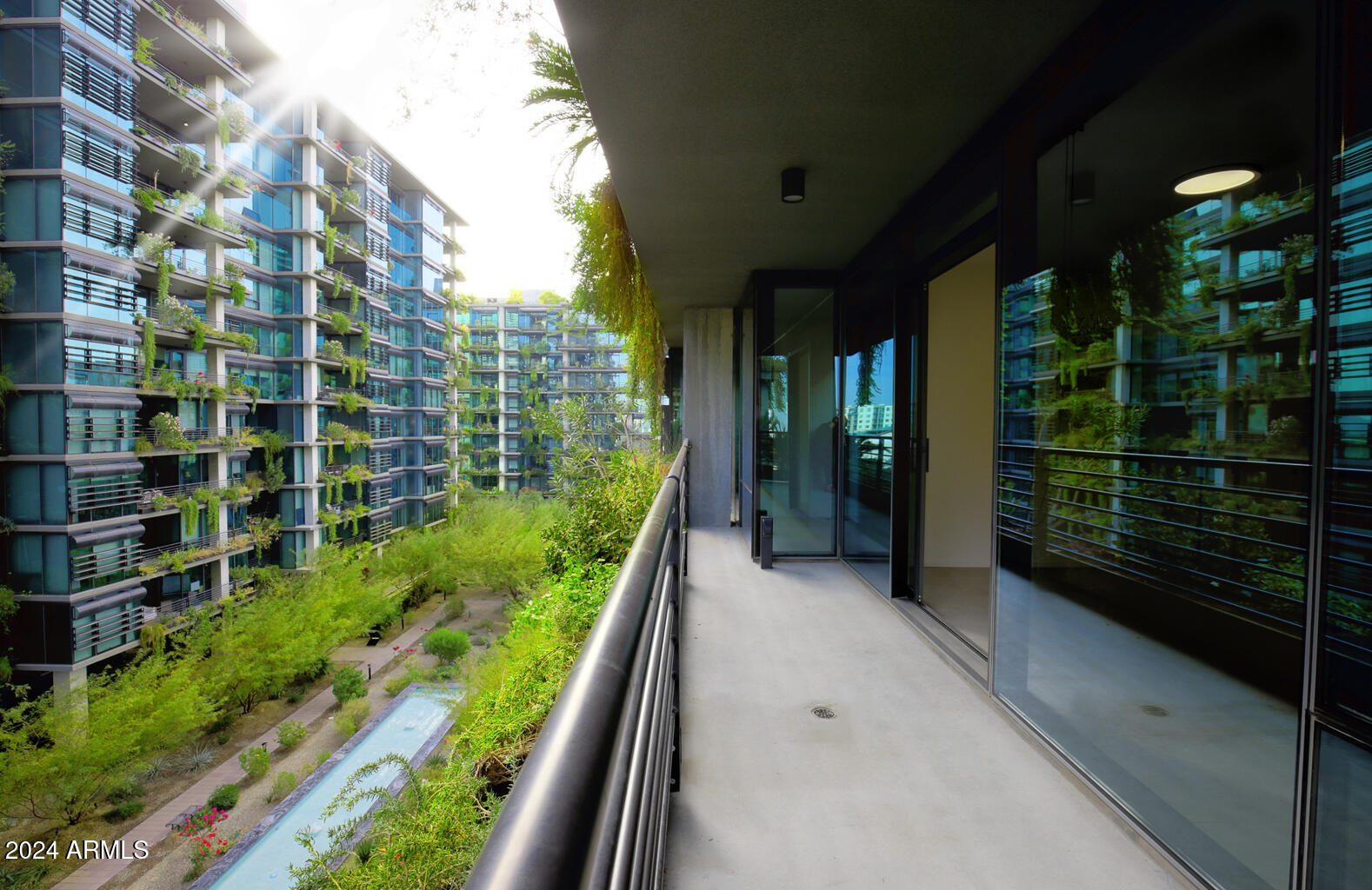 7120 E KIERLAND Boulevard, 520