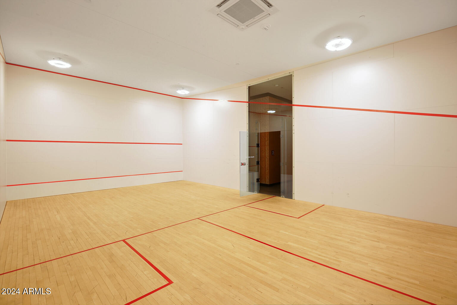 7120 E KIERLAND Boulevard, 520