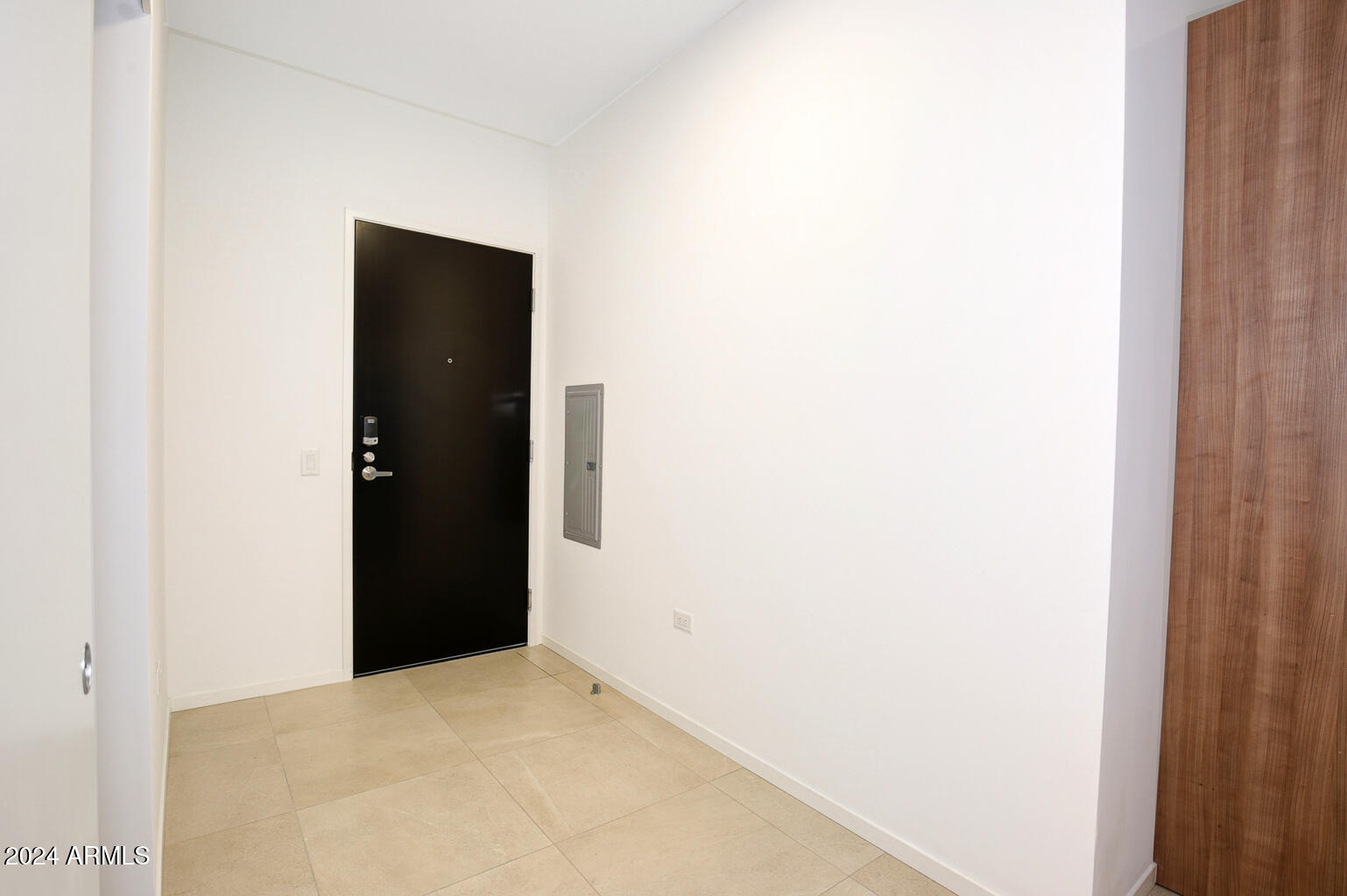 7120 E KIERLAND Boulevard, 520