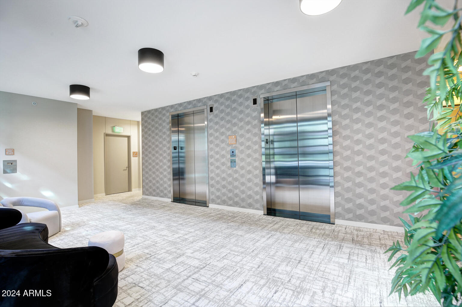 7120 E KIERLAND Boulevard, 520