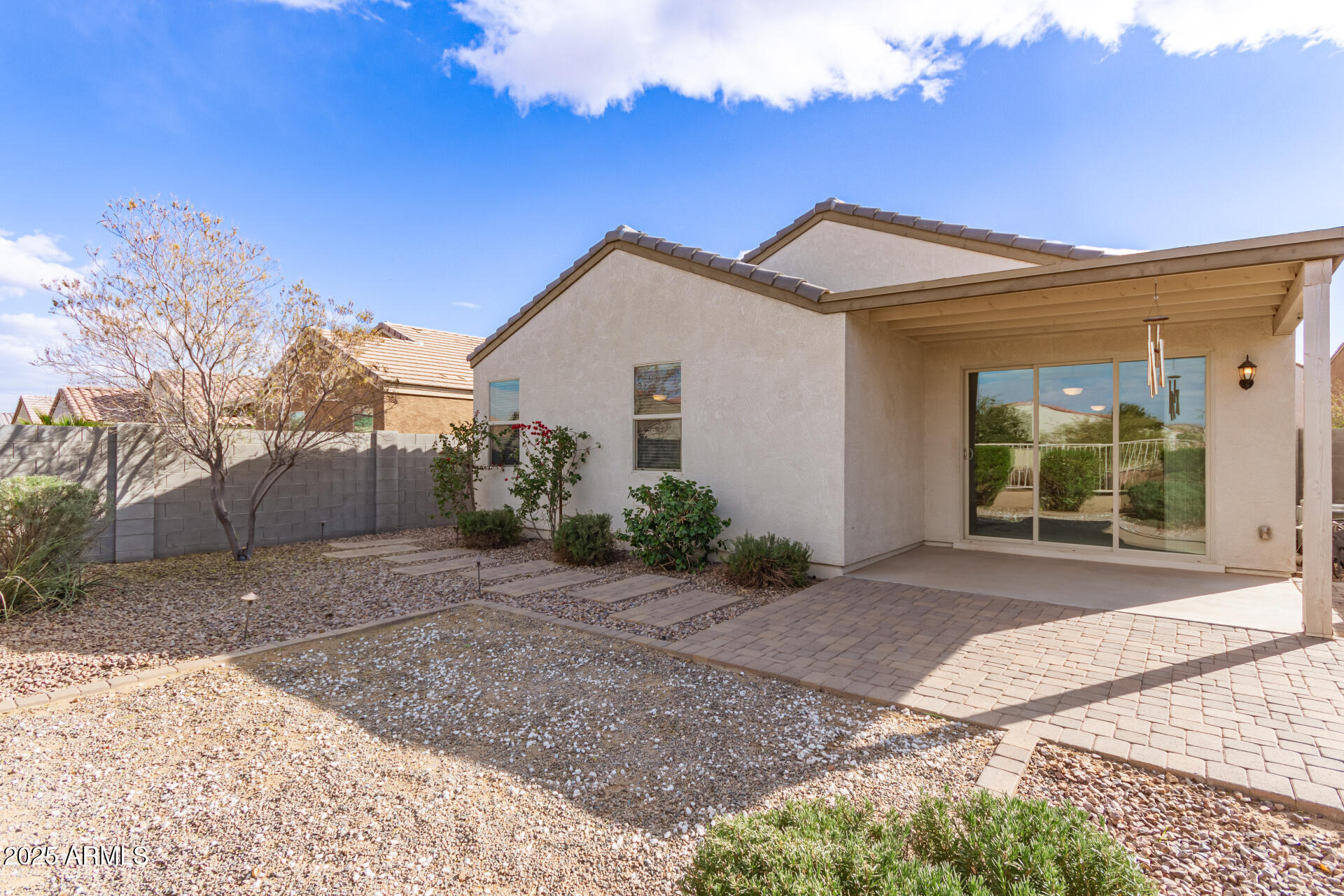 1154 W LOWELL Drive