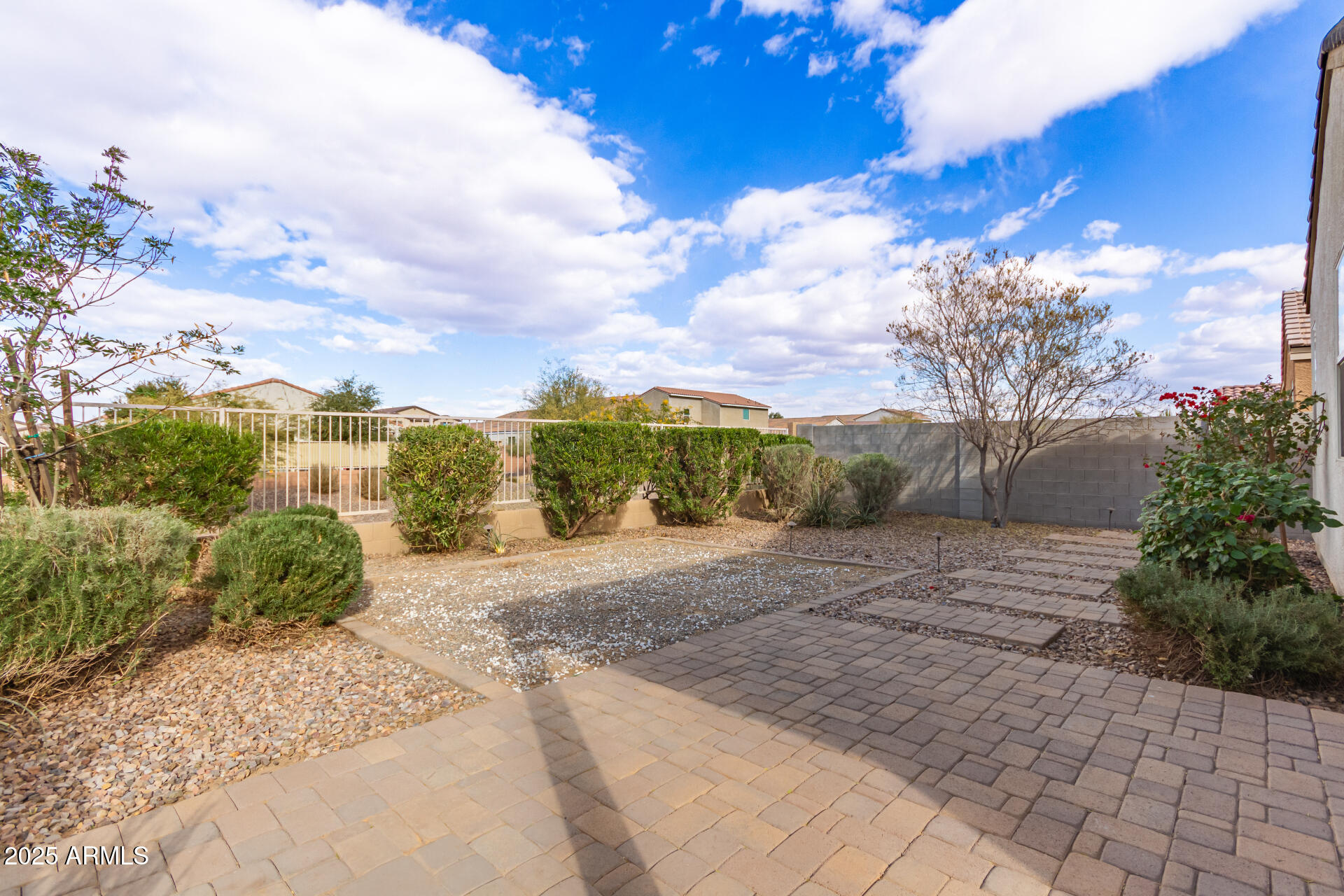 1154 W LOWELL Drive