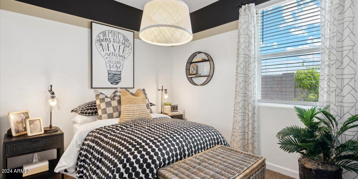5530 E Rock Bush Lane