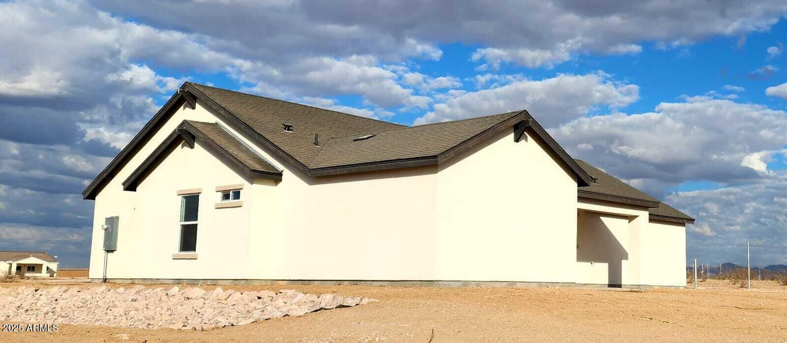 37711 W Pierce Street