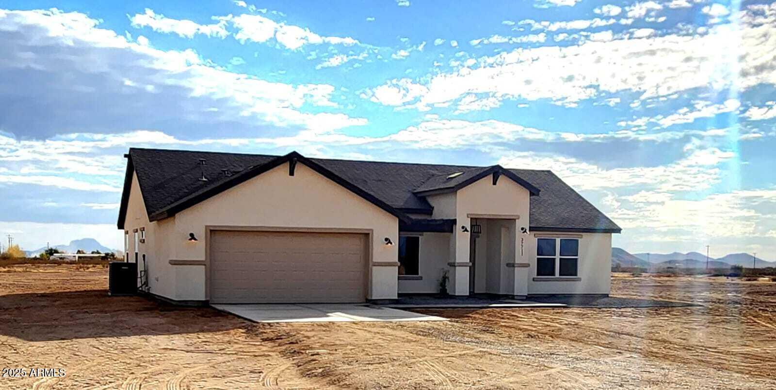 37711 W Pierce Street