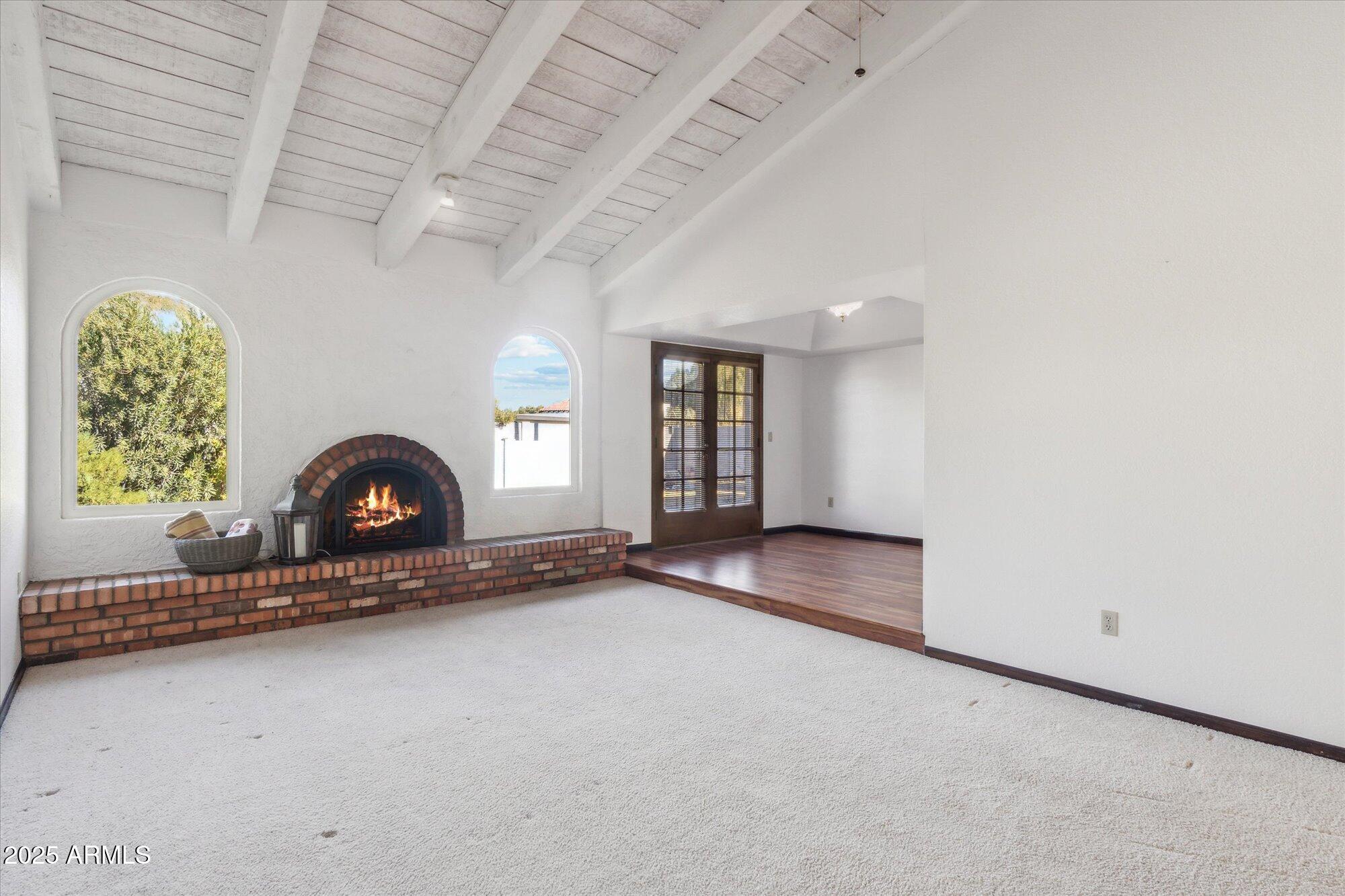 1886 E BENDIX Drive
