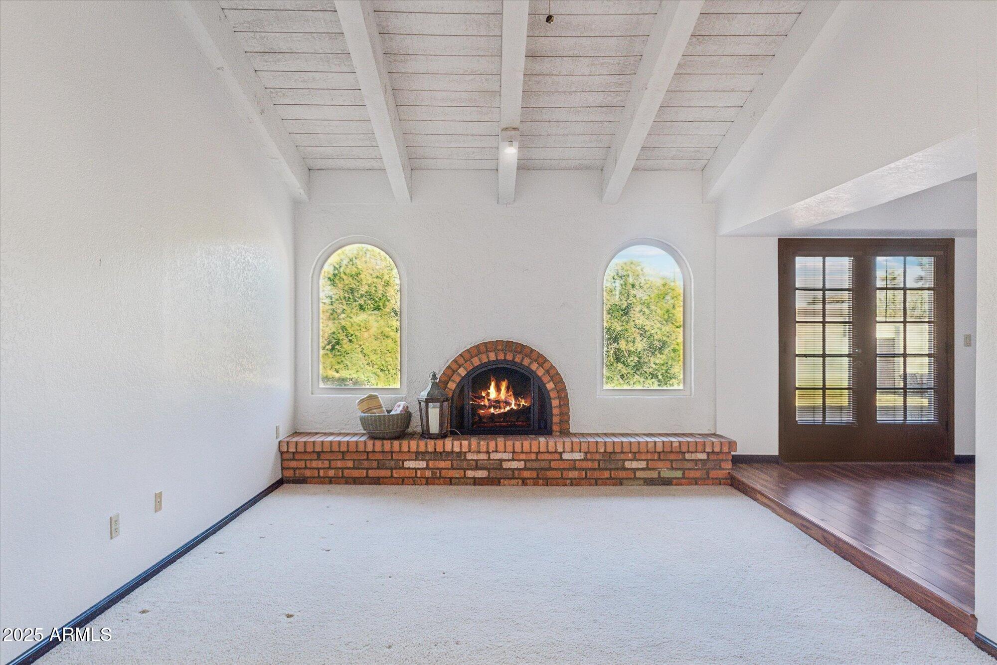 1886 E BENDIX Drive