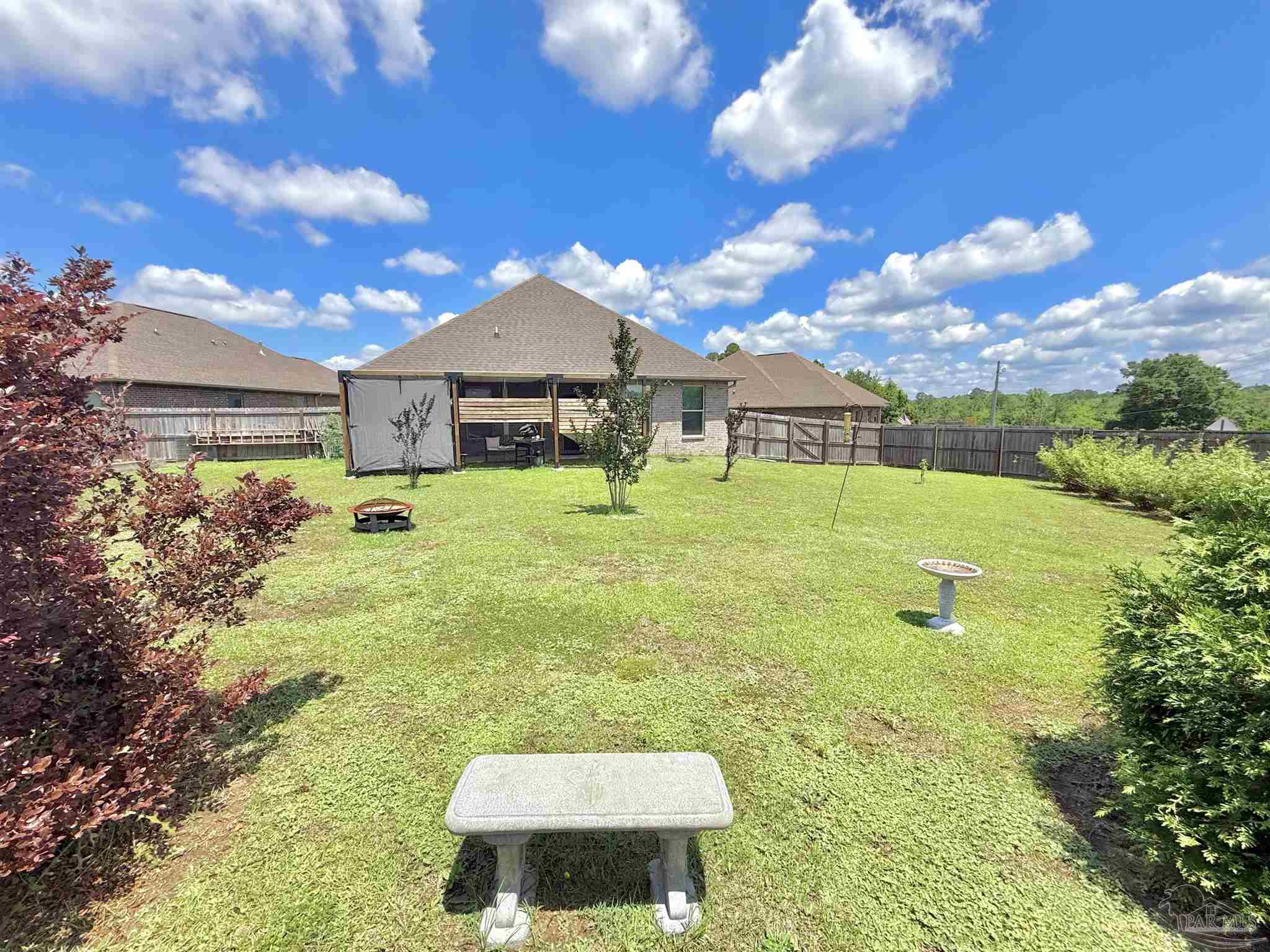 405 Waterbury Ct
