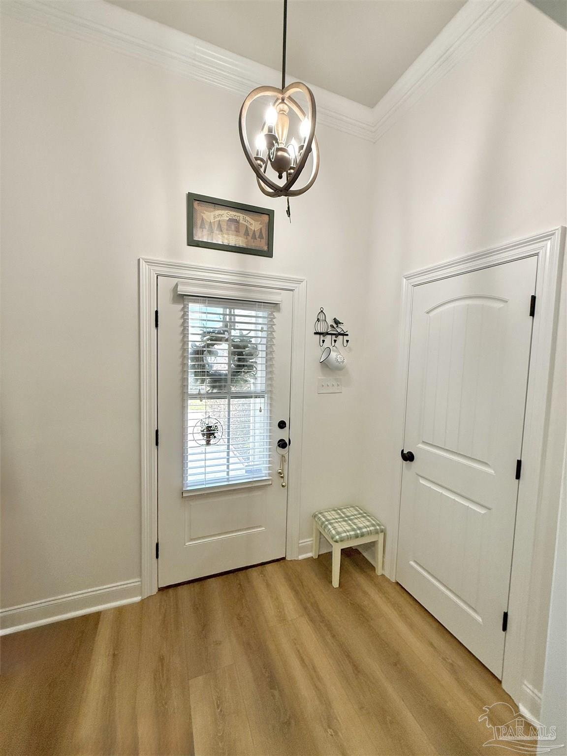 405 Waterbury Ct
