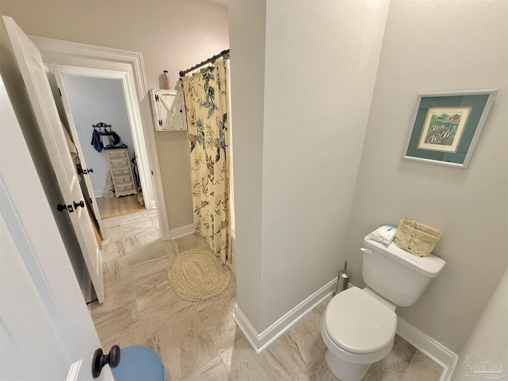 405 Waterbury Ct