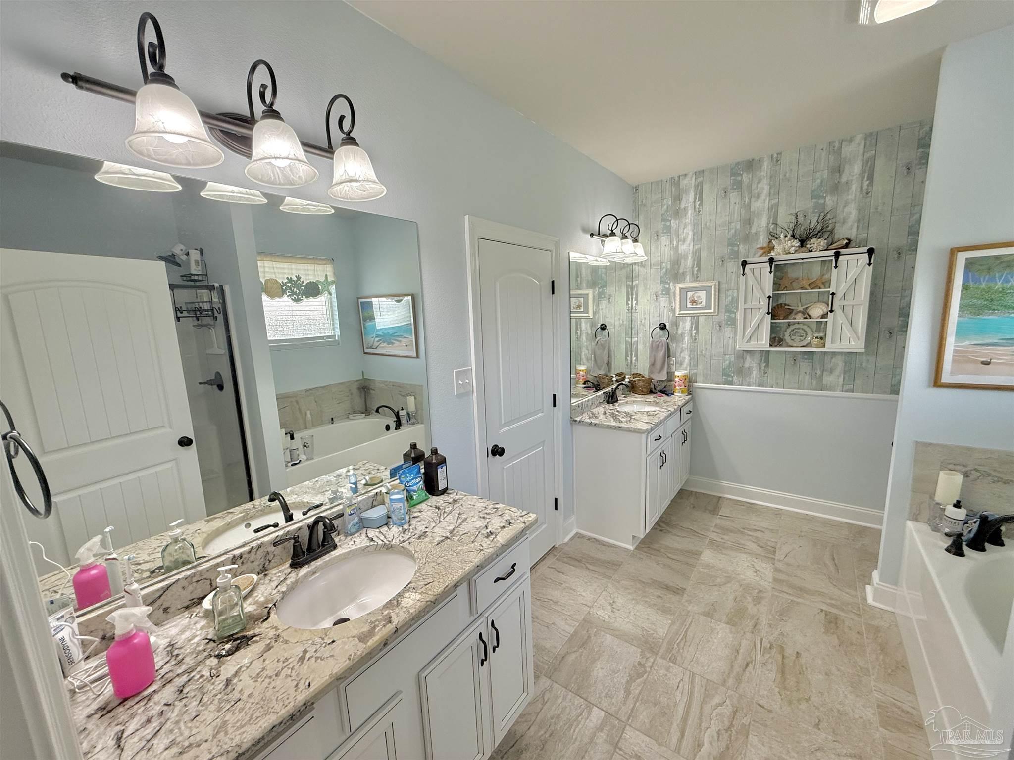 405 Waterbury Ct