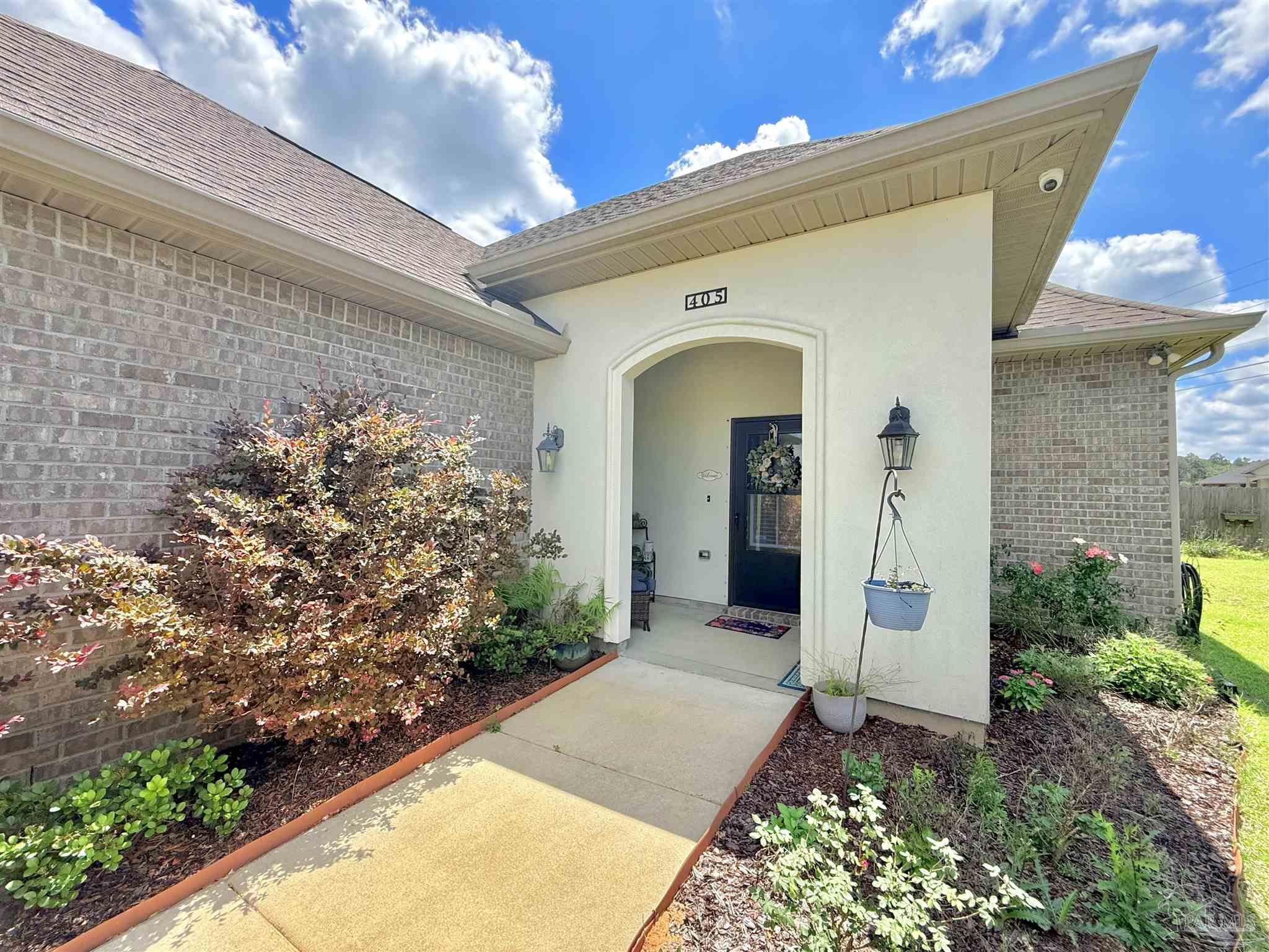 405 Waterbury Ct
