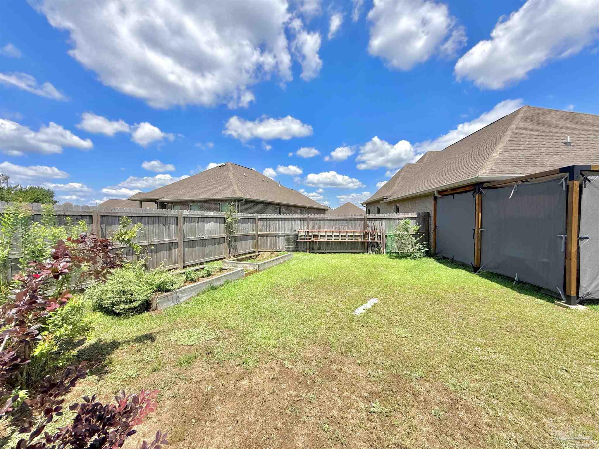 405 Waterbury Ct