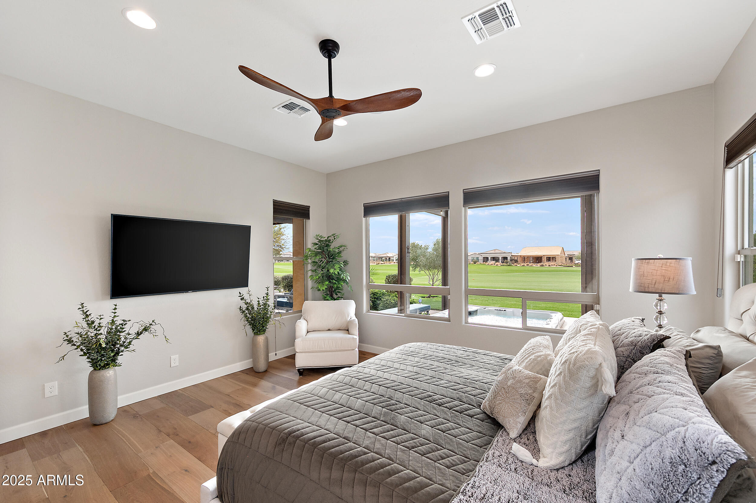 37061 N STONEWARE Drive