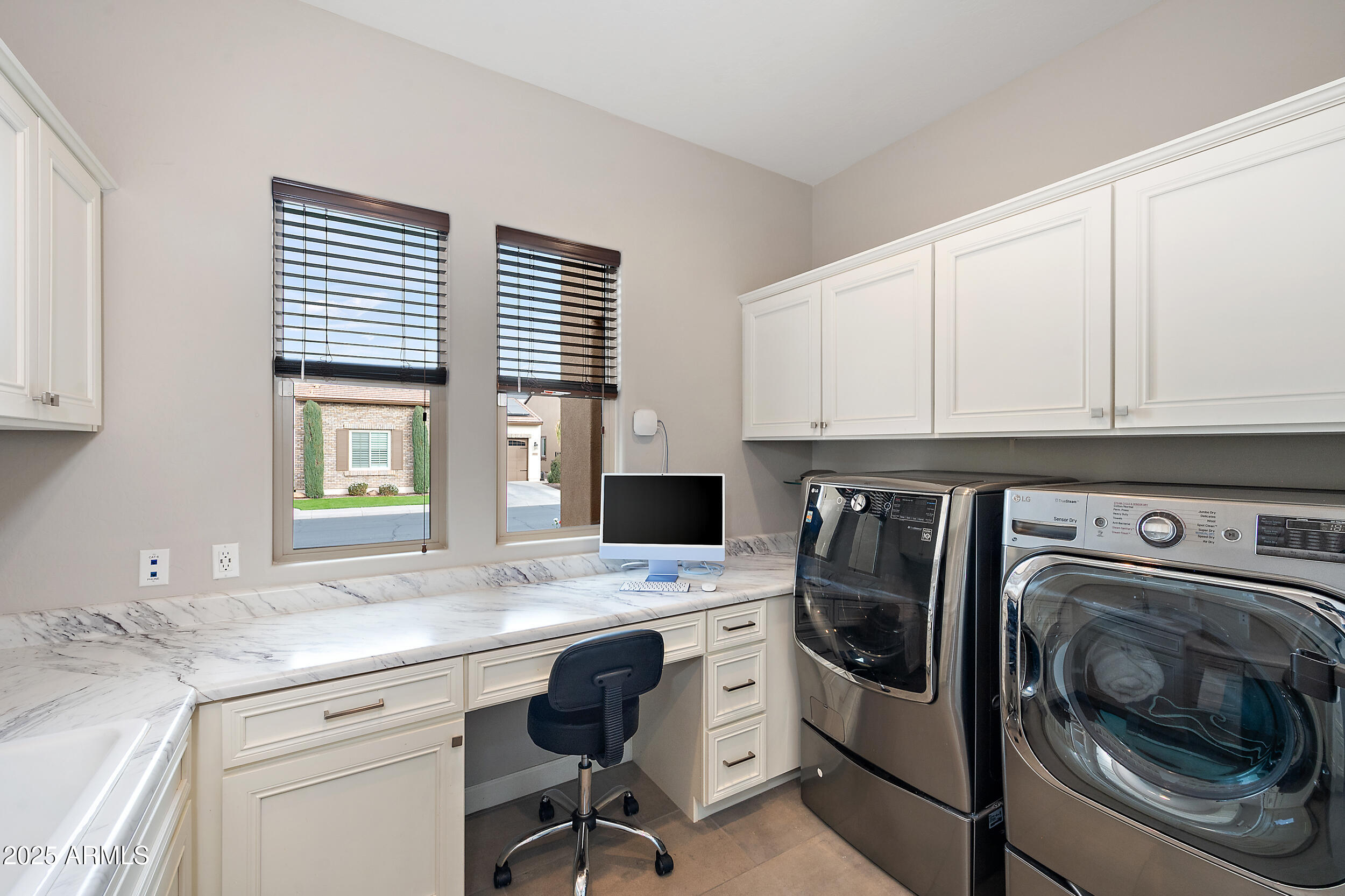 37061 N STONEWARE Drive