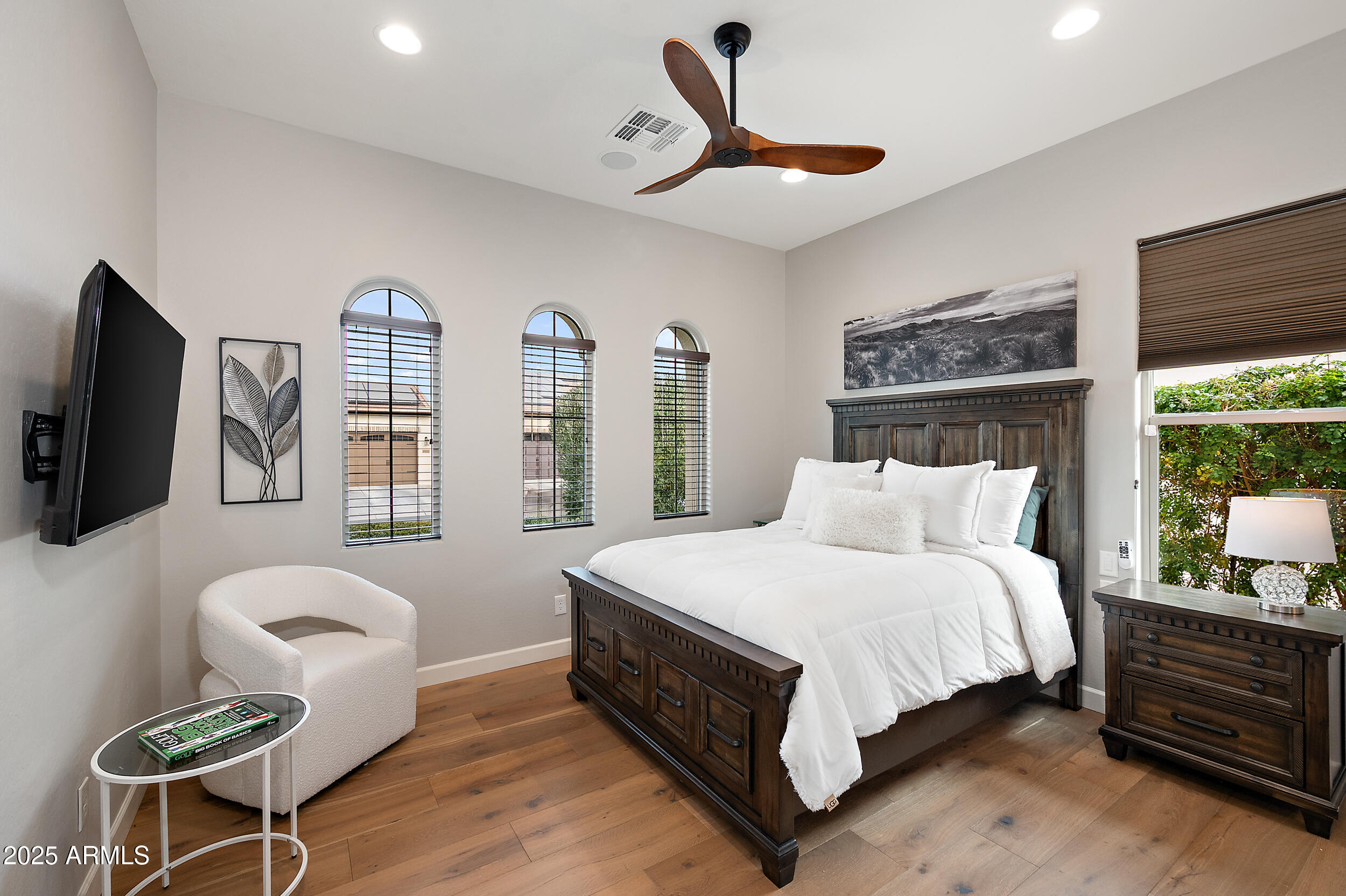 37061 N STONEWARE Drive