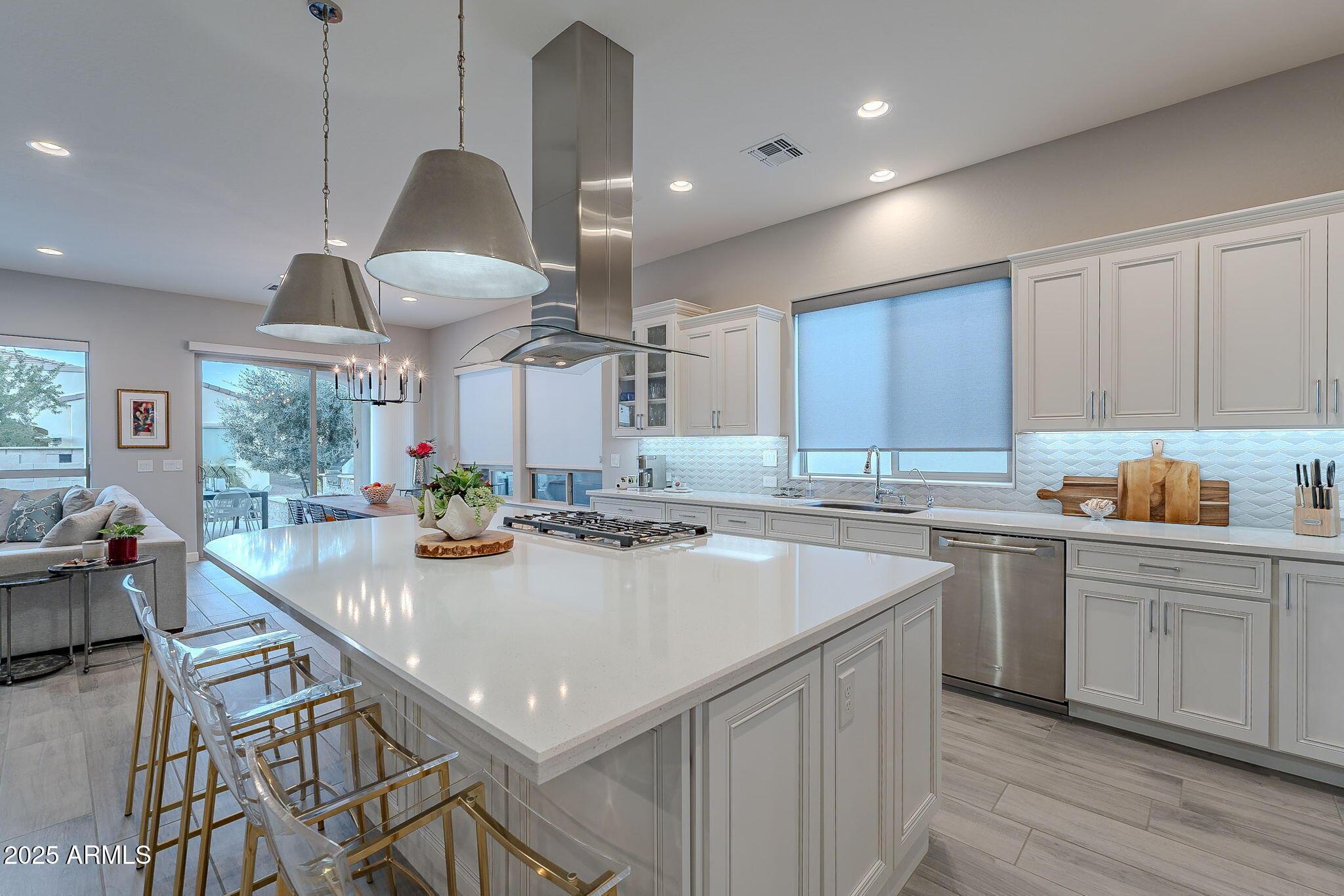 290 E TANGERINE Path