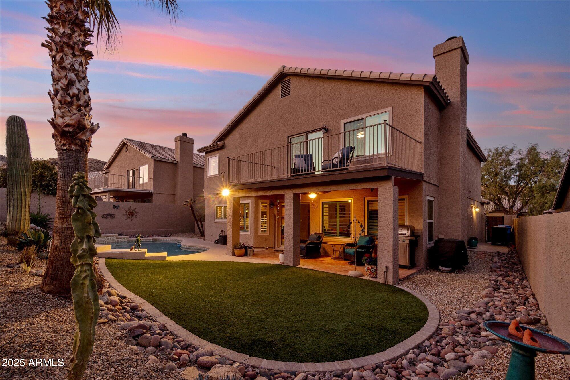 2249 E TAXIDEA Way