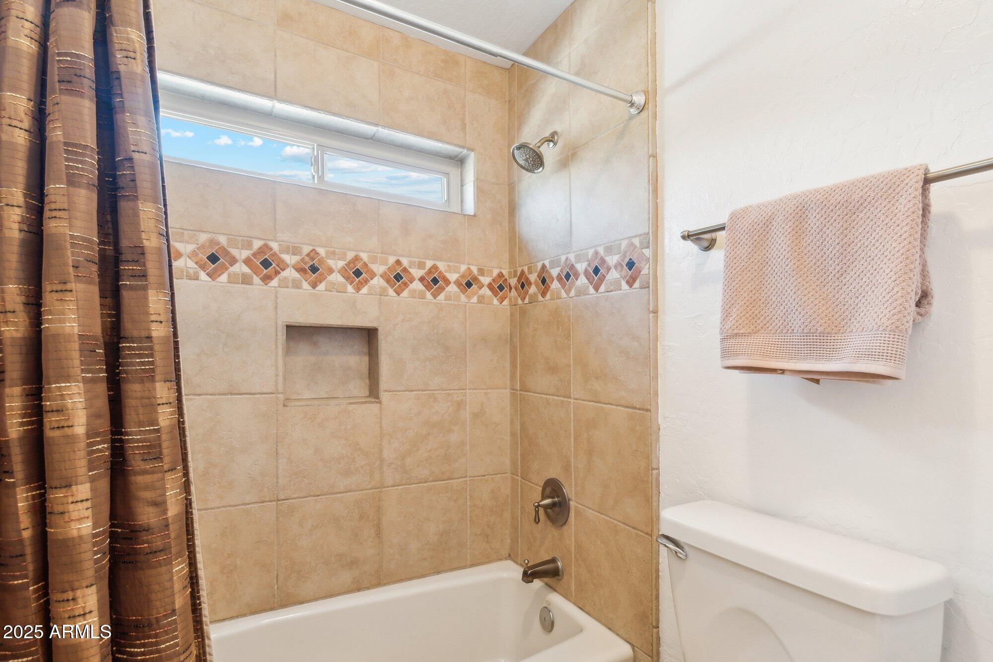 2249 E TAXIDEA Way