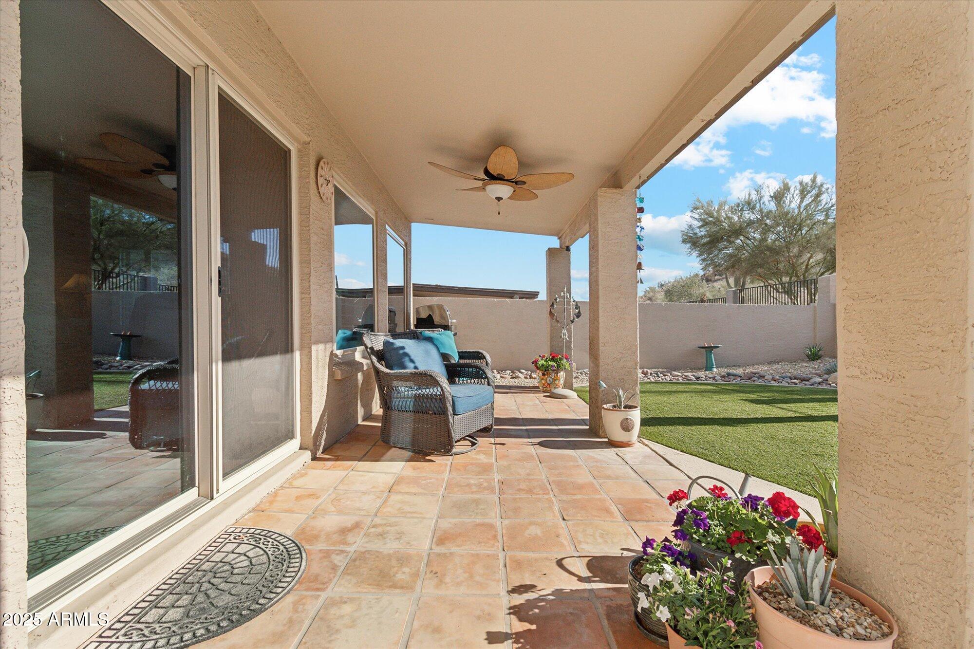 2249 E TAXIDEA Way