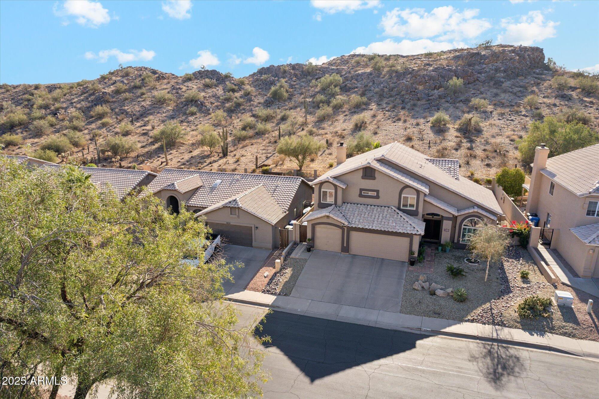 2249 E TAXIDEA Way