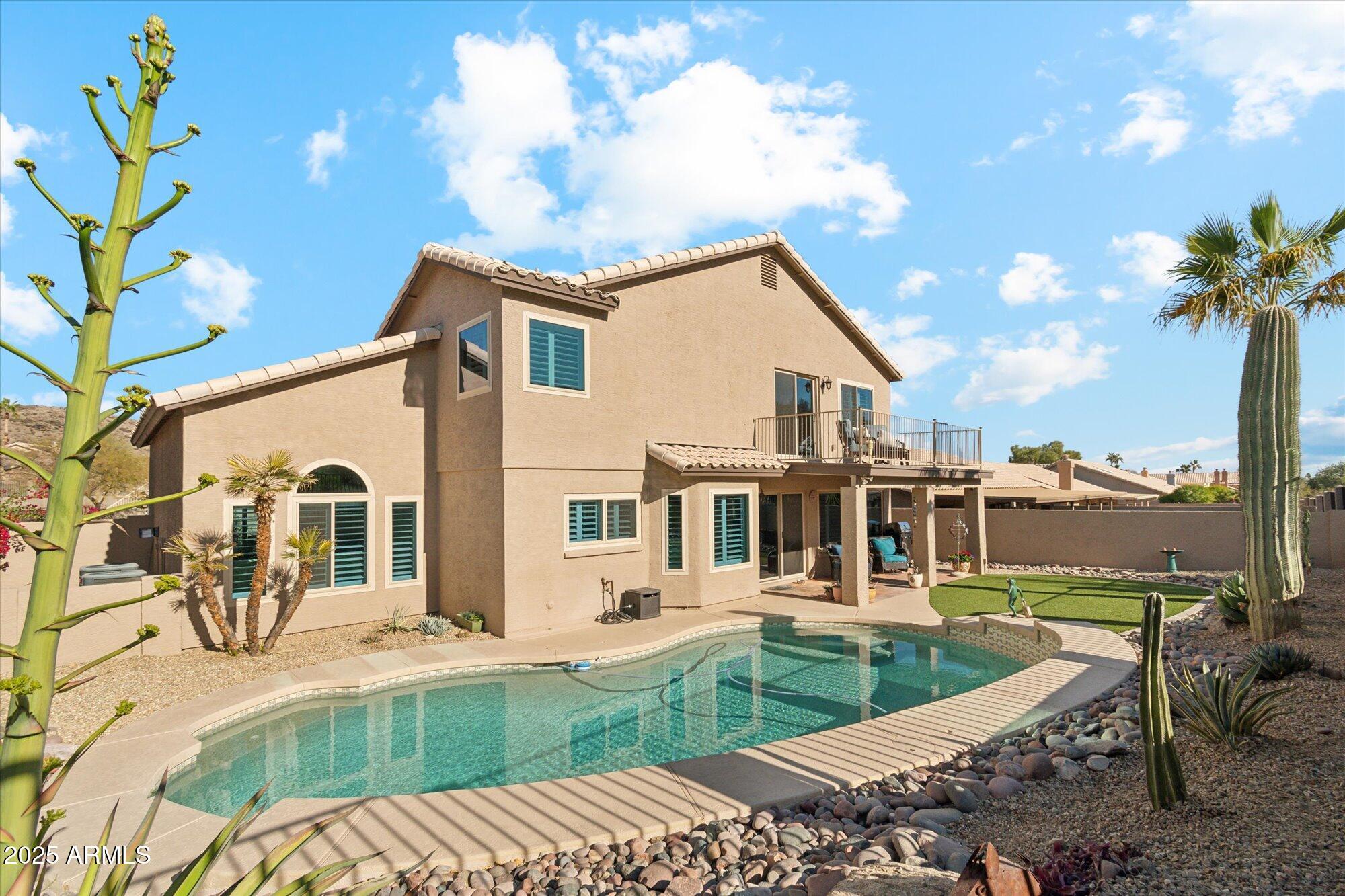 2249 E TAXIDEA Way