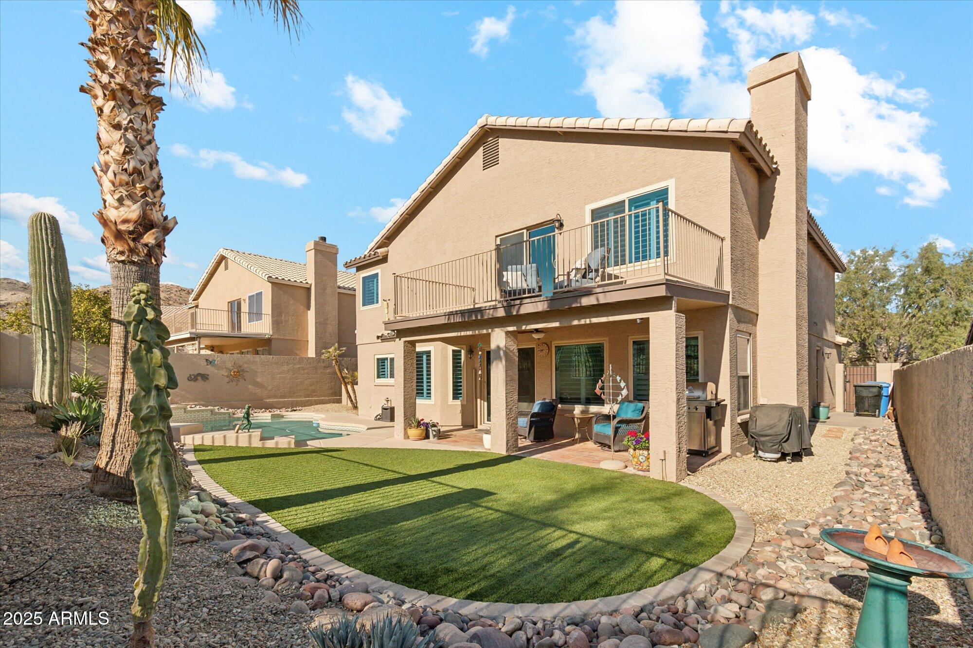 2249 E TAXIDEA Way