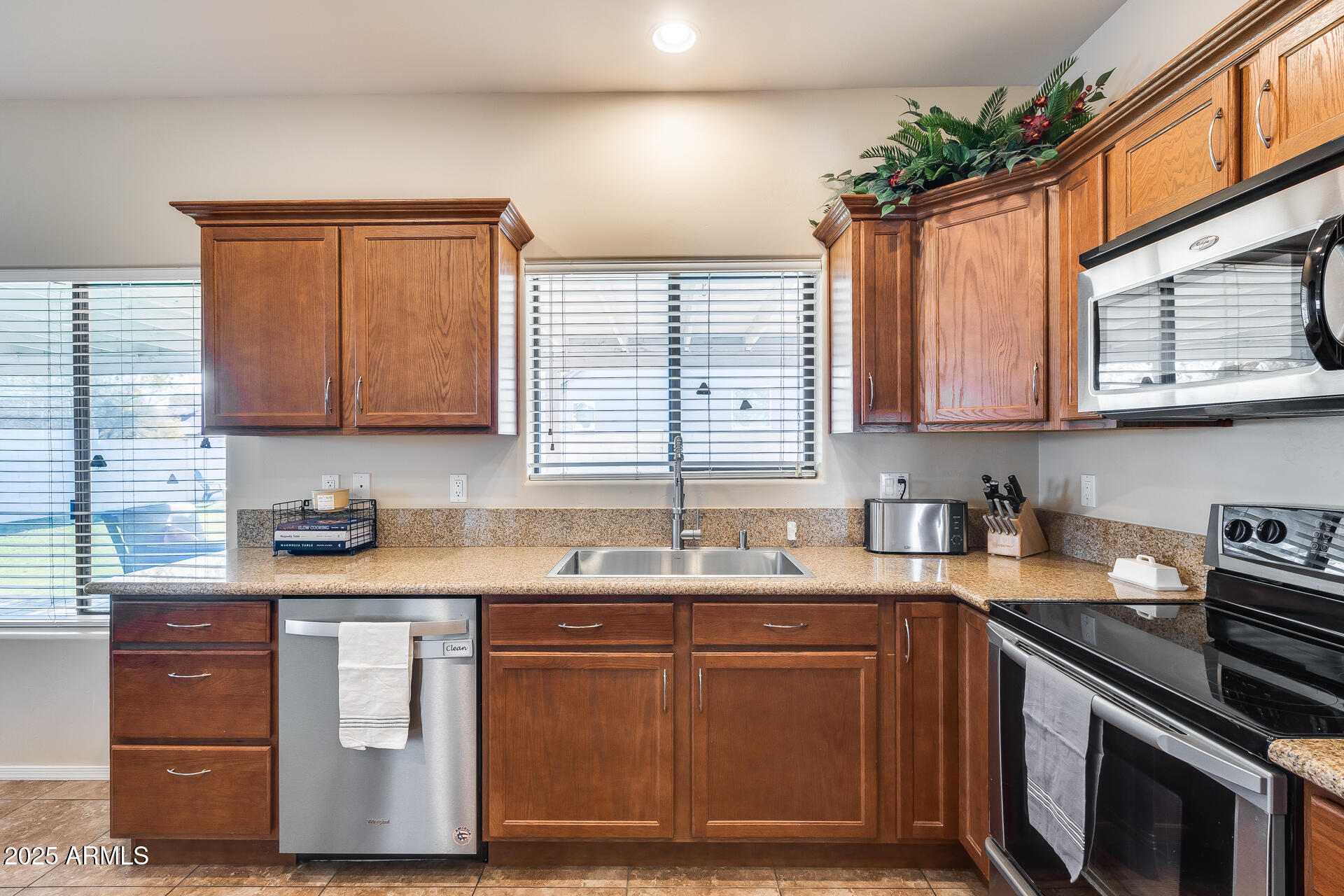 4333 W Shaw Butte Drive