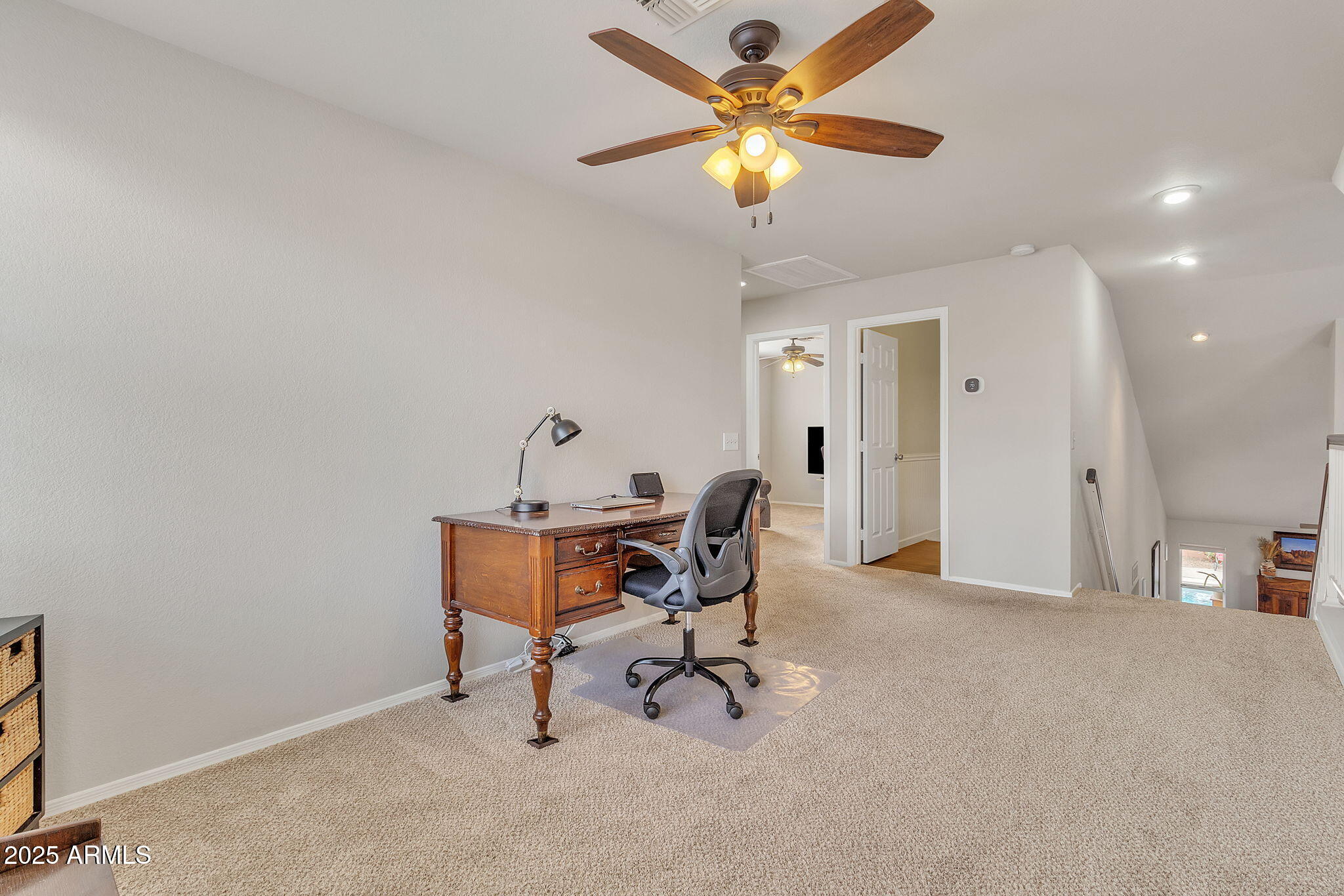 4028 N RANIER