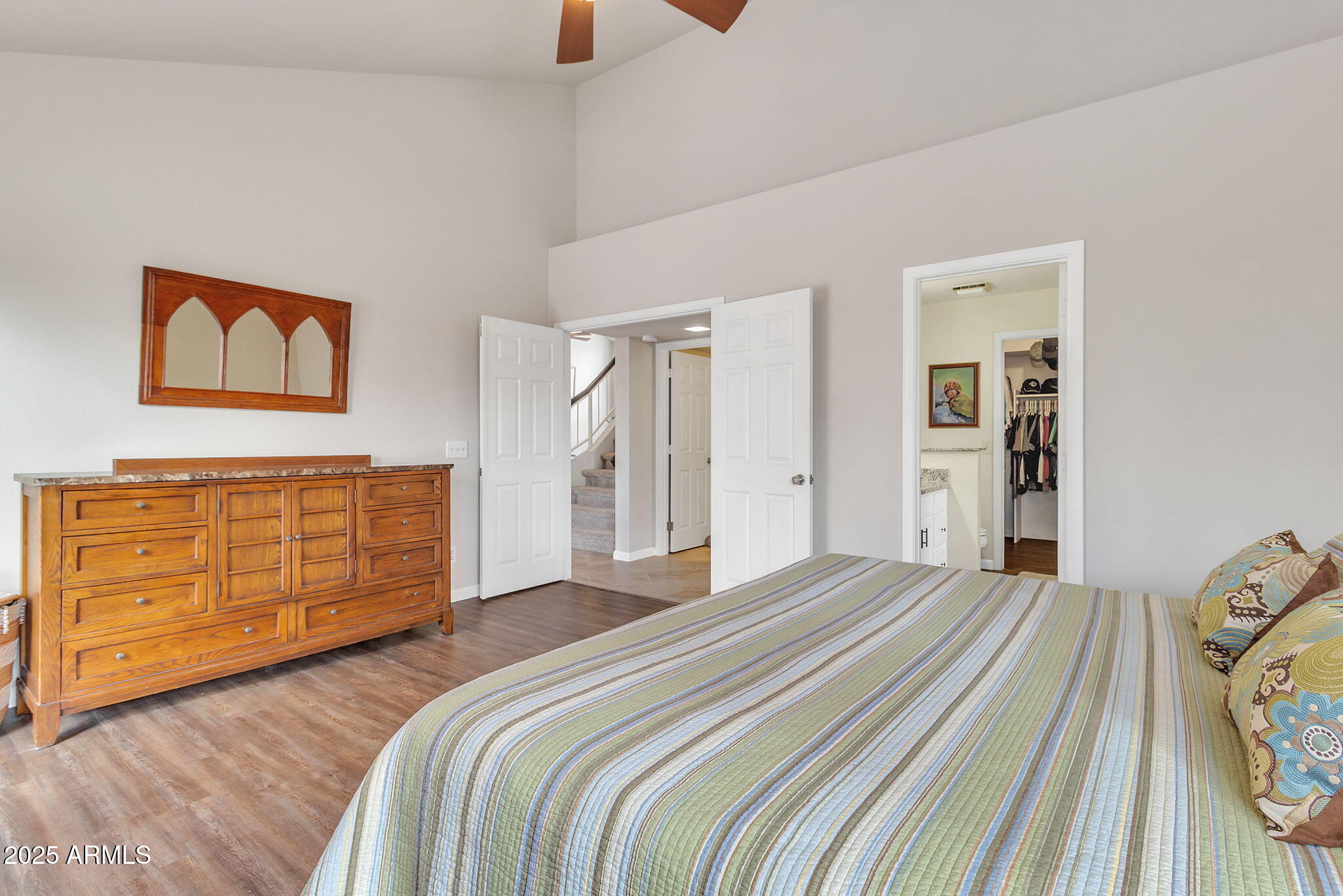4028 N RANIER